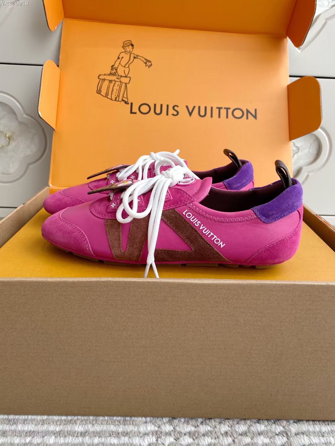 Louis Vuitton SNEAKERINA Ballet Sneakers: Retro, Stylish, and Comfortable 3 a1748175646895 3860