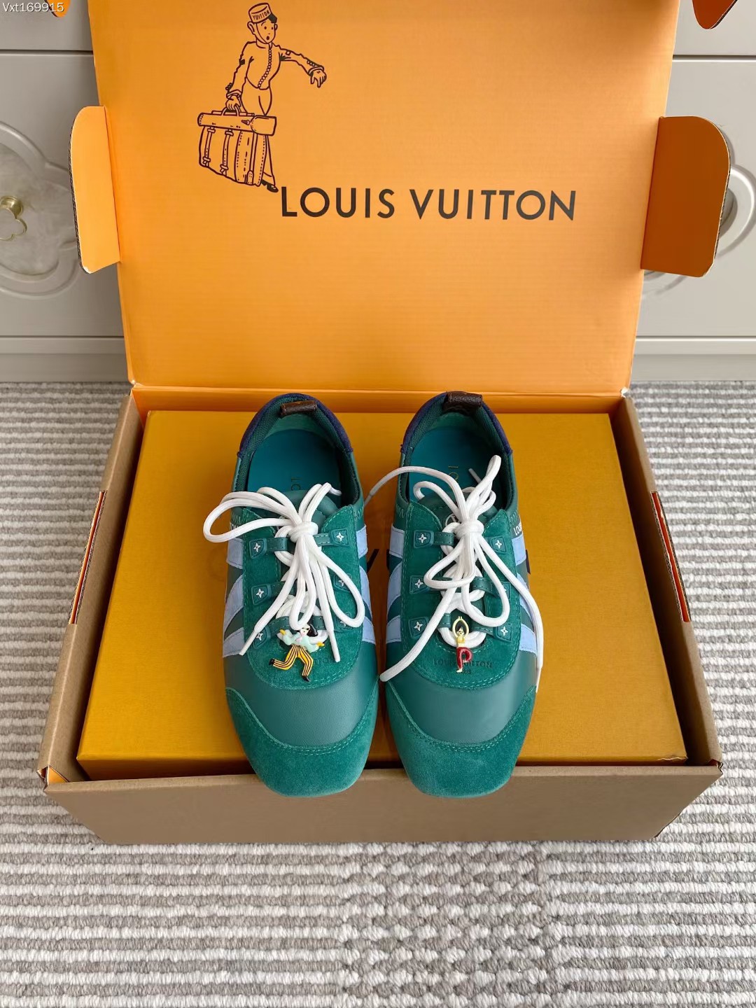 Louis Vuitton Sneakerina Ballet Sneakers - Couple's Edition with Chip 2 a1748175787773 1288