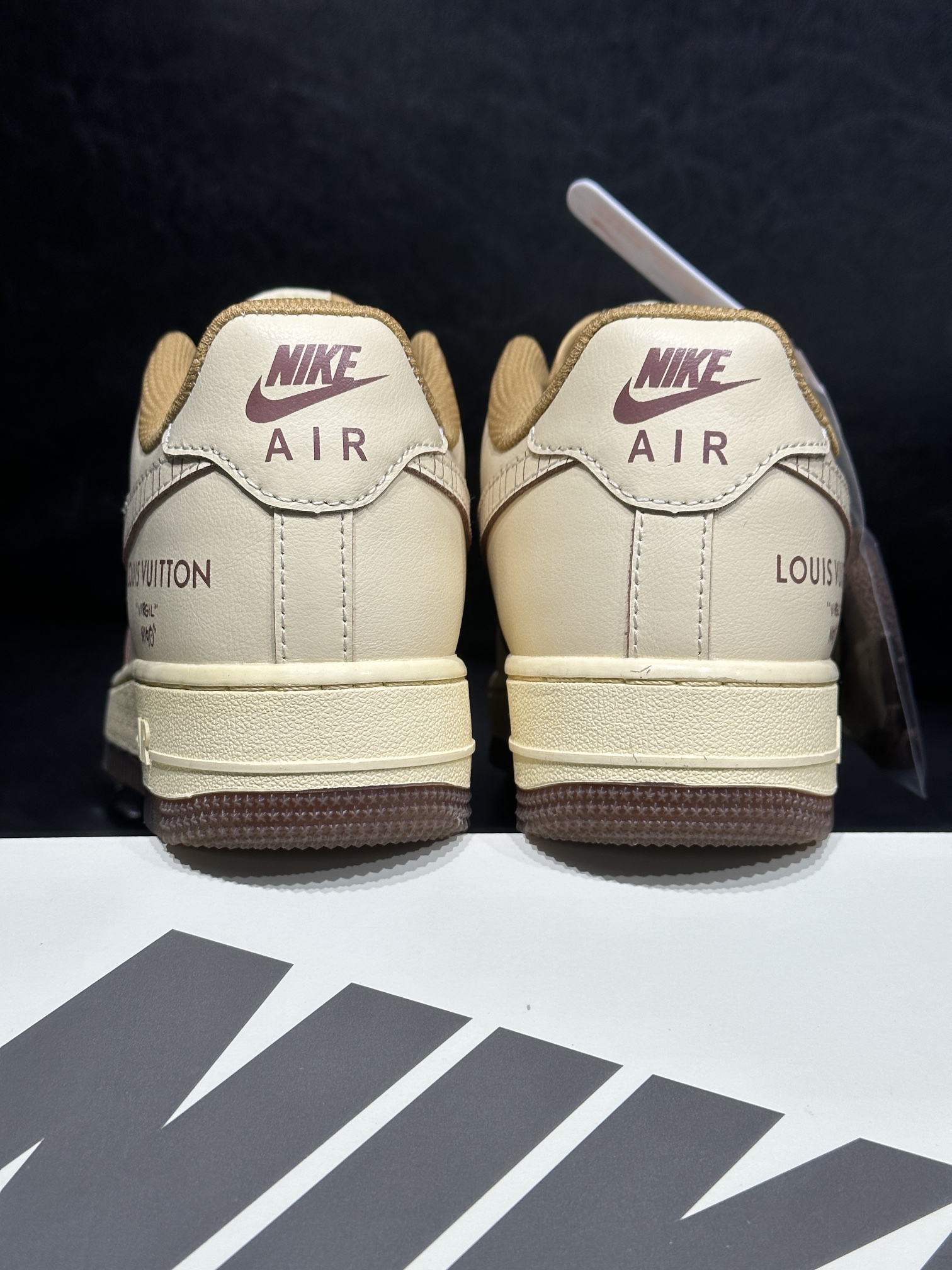 High-Quality Nike Air Force 1 Low Sport Shoes in Various Sizes for Sale - 图片 2