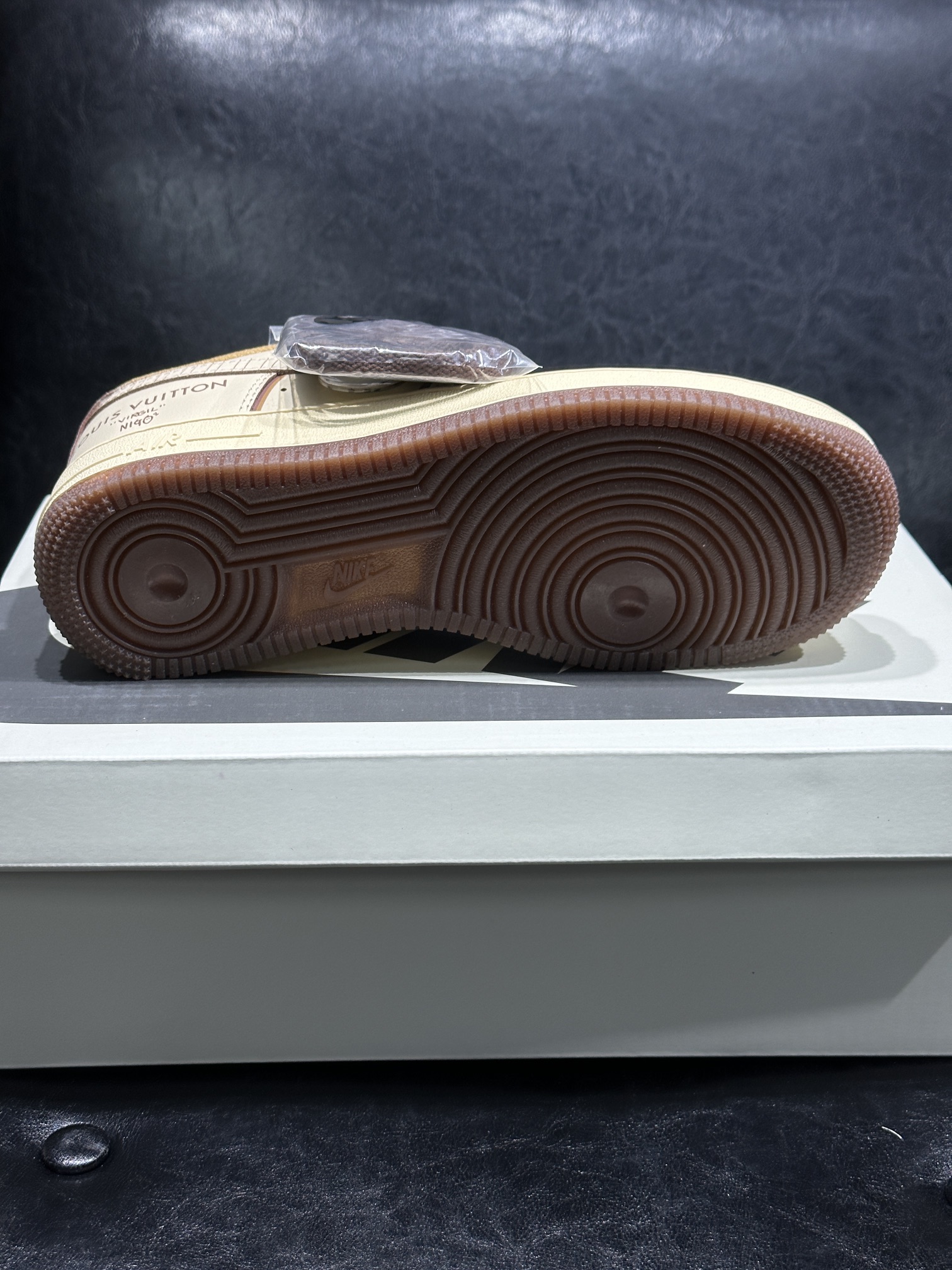 High-Quality Nike Air Force 1 Low Sport Shoes in Various Sizes for Sale - 图片 6