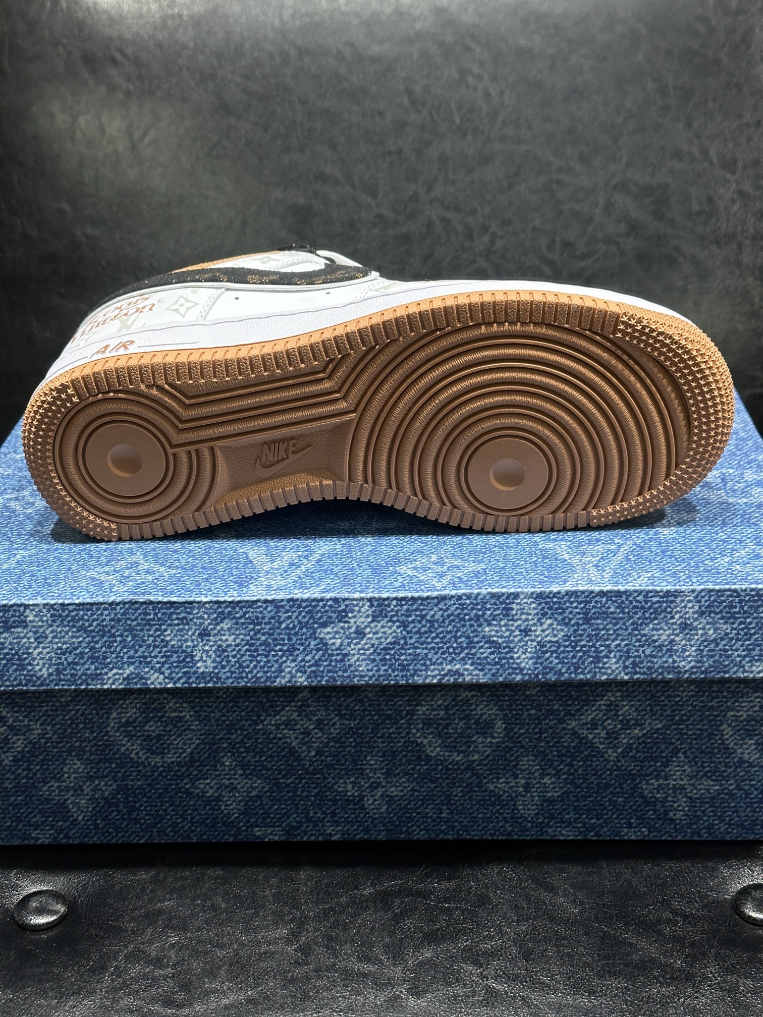 Nike Air Force 1 Low Sport Shoes: High-Quality, Various Sizes Available, Affordable Price - 图片 6