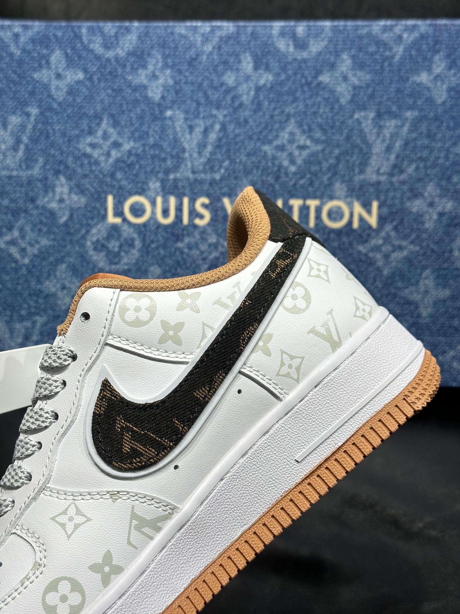 Nike Air Force 1 Low Sport Shoes: High-Quality, Various Sizes Available, Affordable Price - 图片 9