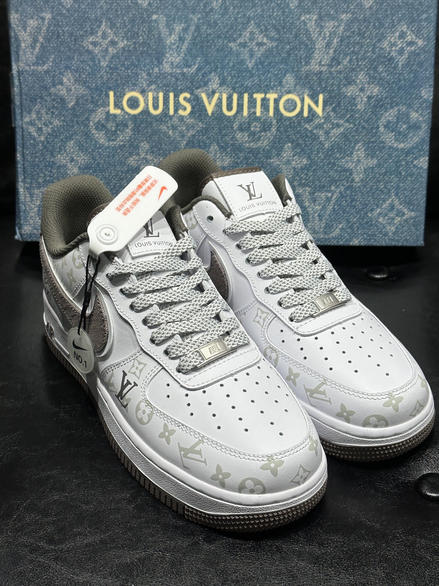 Nike Air Force 1 Low Sport Shoes: High-Quality, Various Sizes Available at $750 - 图片 3
