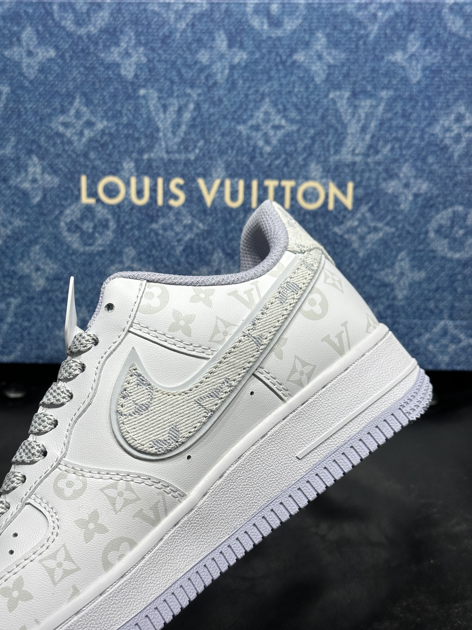 High-Quality Nike Air Force 1 Low Sport Shoes in Various Sizes Available. - 图片 9