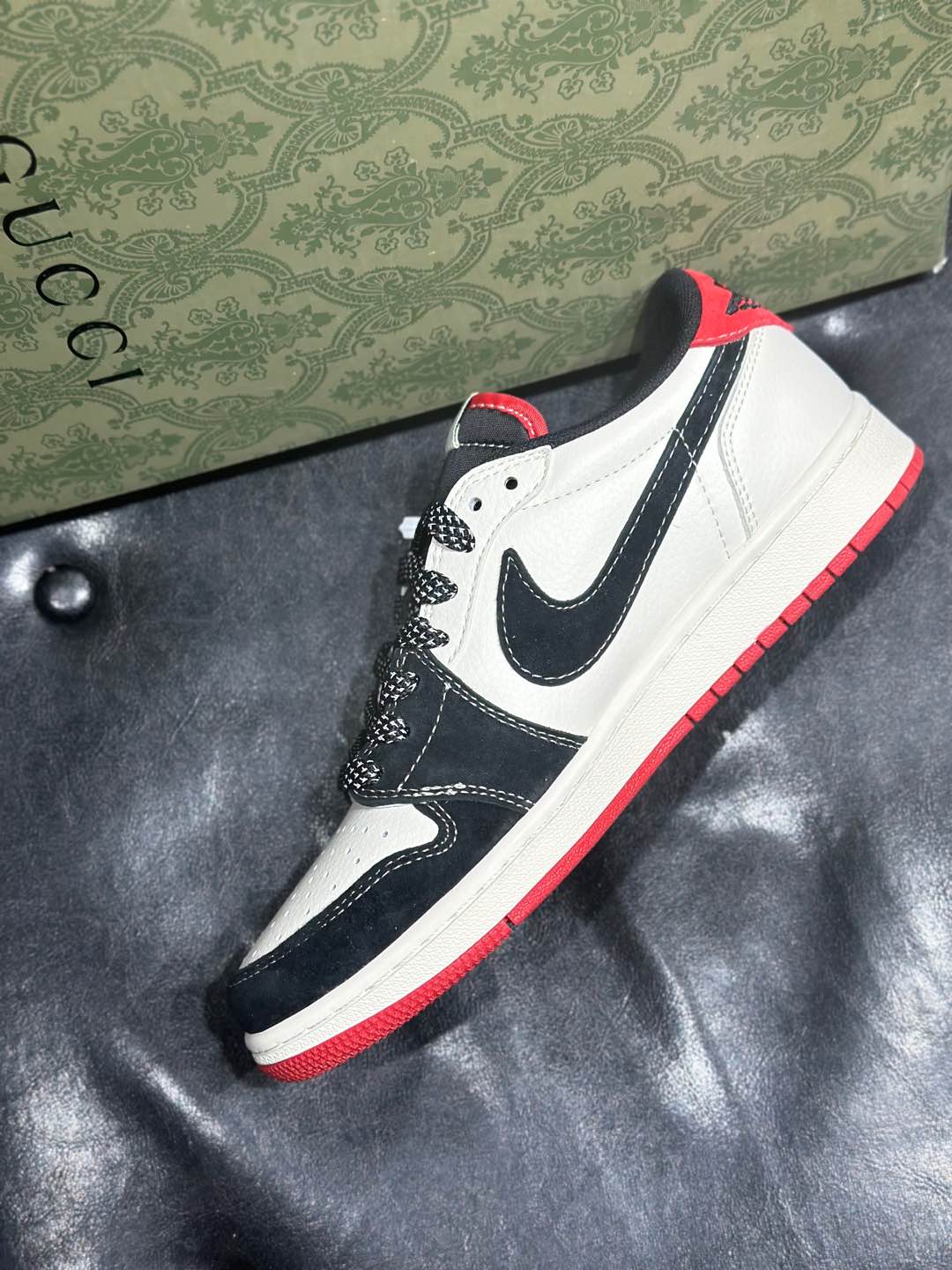 Gucci Dunk Low Custom Sneakers - Stylish, Comfortable, and Anti-Slip Design 7 i1735539381216 7236 0 5