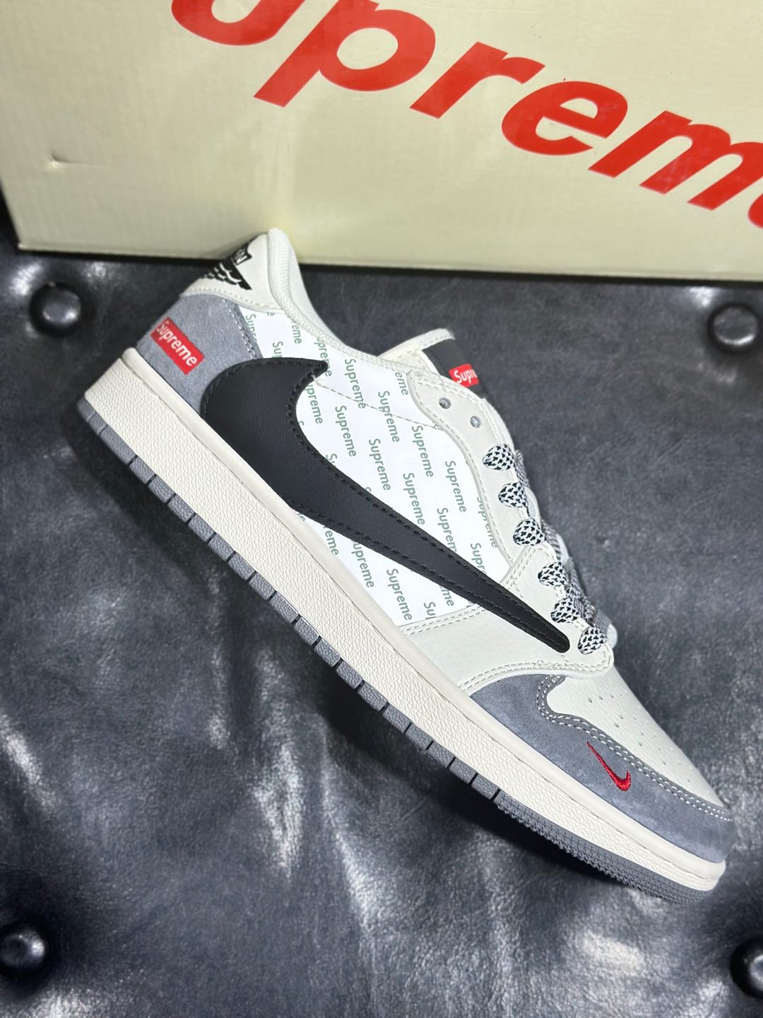 Nike Dunk Low Custom Supreme Collab Sneakers: Stylish, Comfortable, Sizes 36-45 5 i1735539424225 5829 0 3