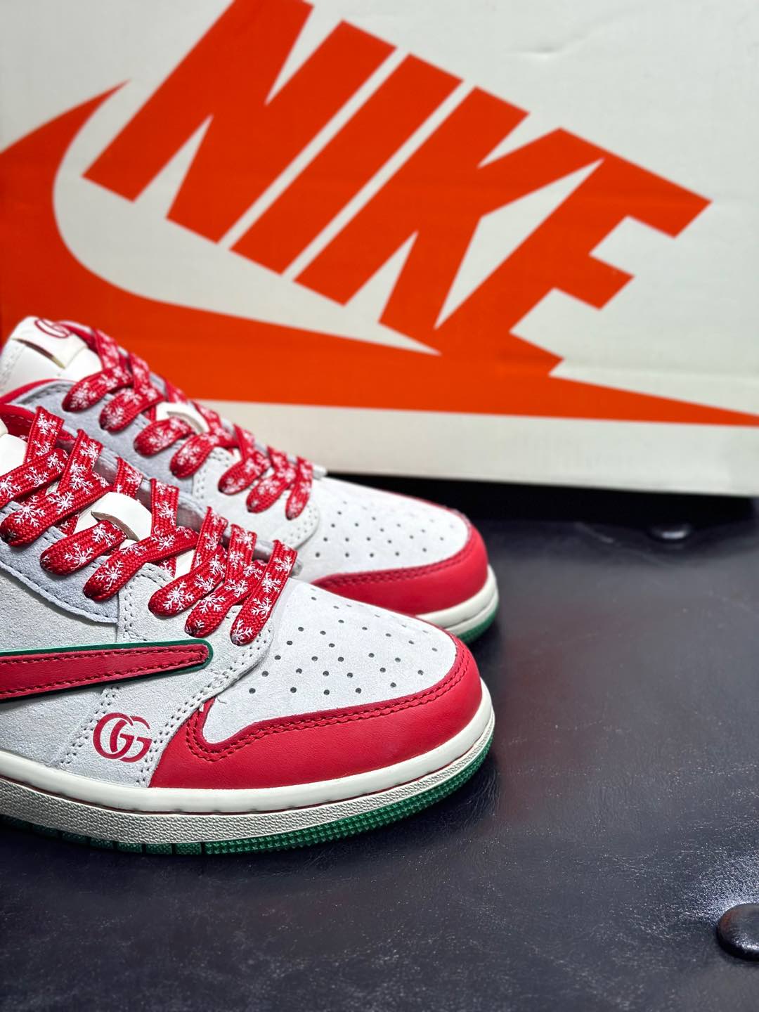 Nike Dunk Low Custom Gucci Sneakers, Low Top, Anti-Slip, Sizes 36-45 9 i1735541523057 6817 0 7