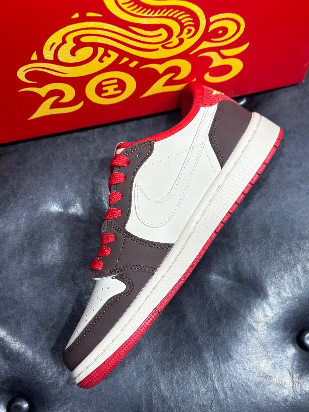 Nike Dunk Low Custom Collaboration: Stylish, Comfortable, and Anti-Slip 7 i1735541535348 1947 0 5