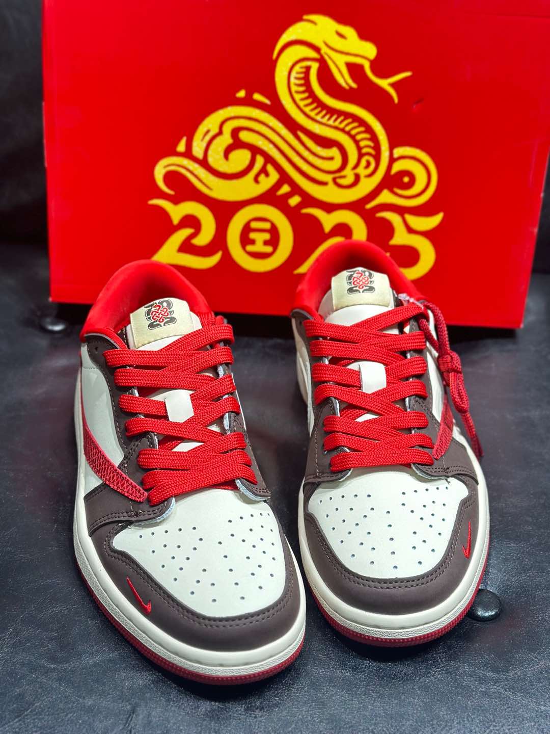 Nike Dunk Low Custom Collaboration: Stylish, Comfortable, and Anti-Slip 6 i1735541535454 3979 0 4