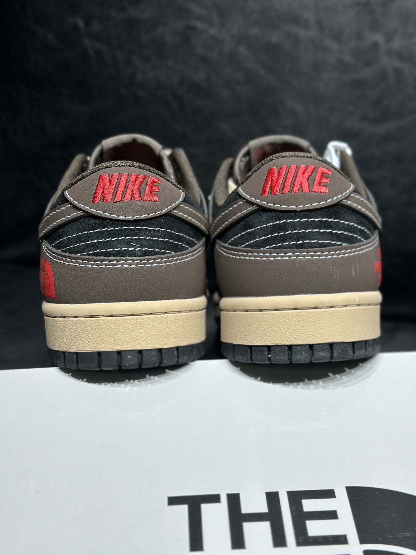 Nike Dunk Low Atomic, 2025 Snake Year Edition, Couple's Sneakers - Limited! 4 i1740210080114 7853 0 2