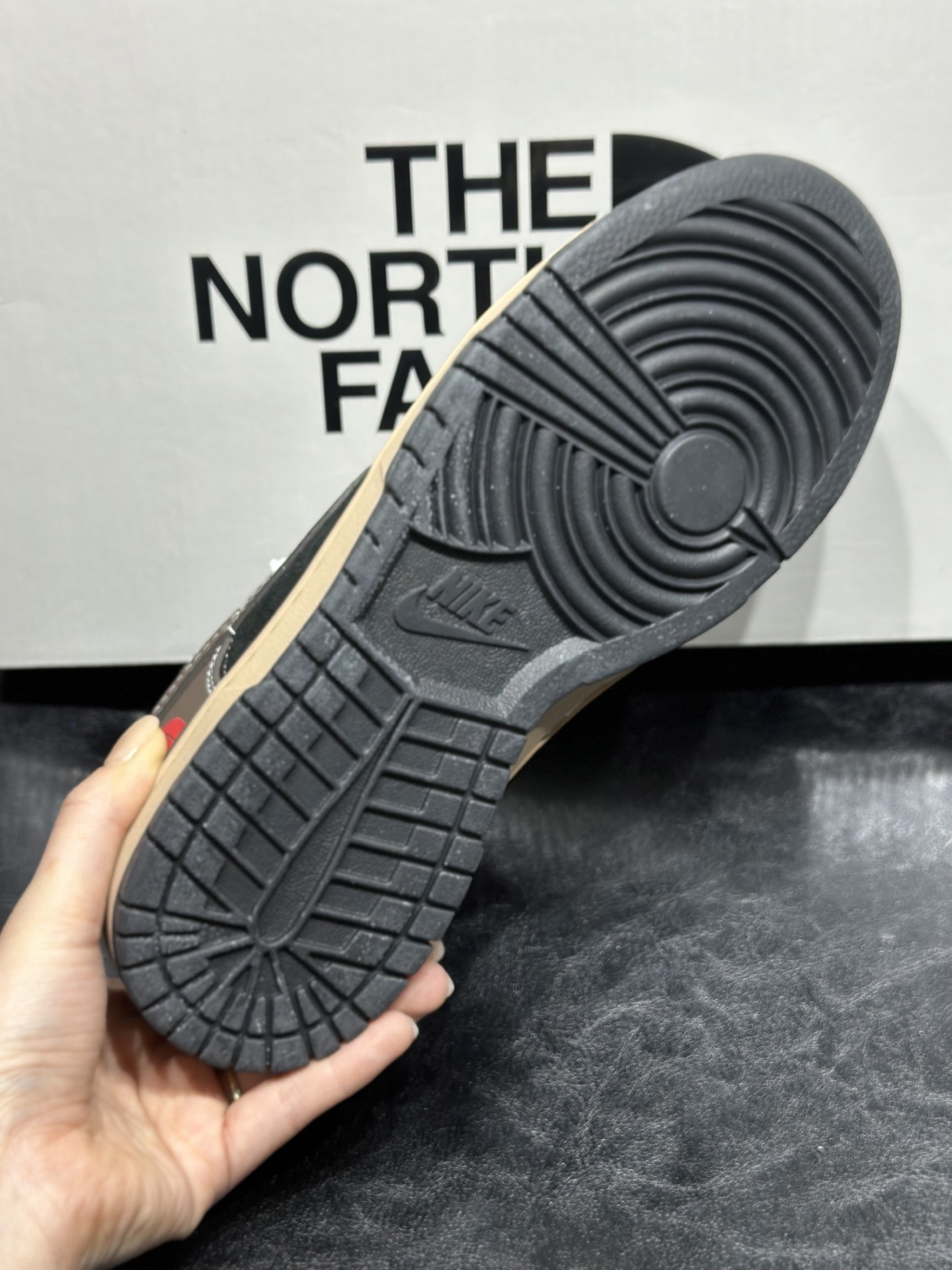 Nike Dunk Low Atomic, 2025 Snake Year Edition, Couple's Sneakers - Limited! 7 i1740210080155 9010 0 5