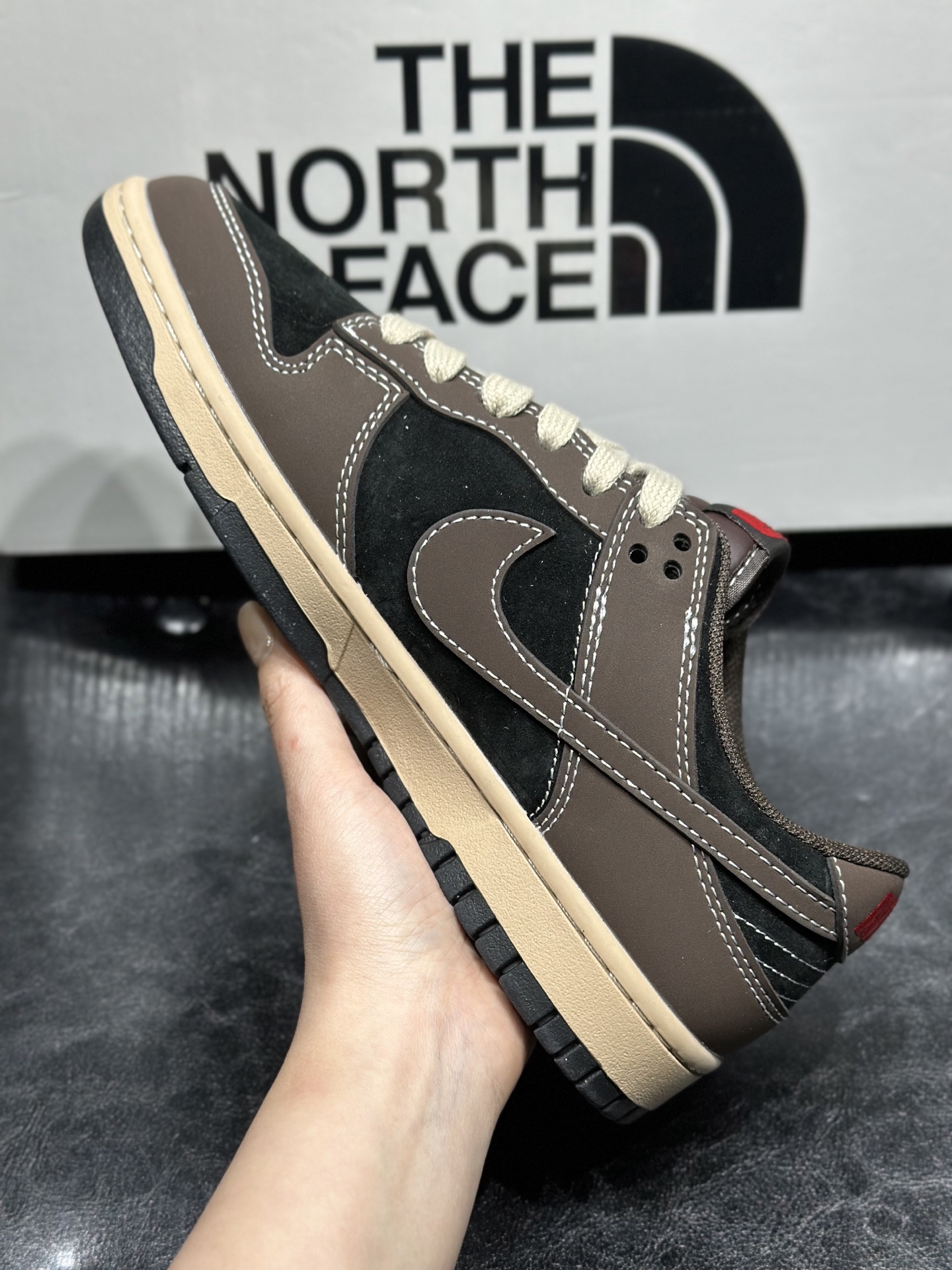 Nike Dunk Low Atomic, 2025 Snake Year Edition, Couple's Sneakers - Limited! 6 i1740210080269 7012 0 4