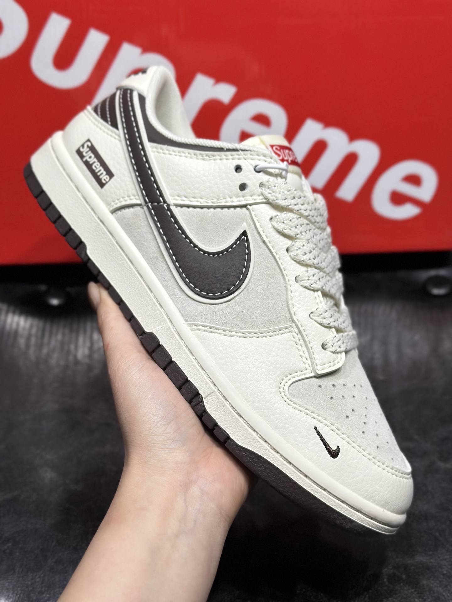 Nike Dunk Low Atomic '2025 Snake Year' Edition - Limited Release Couple's Sneakers 5 i1740210179550 8461 0 3