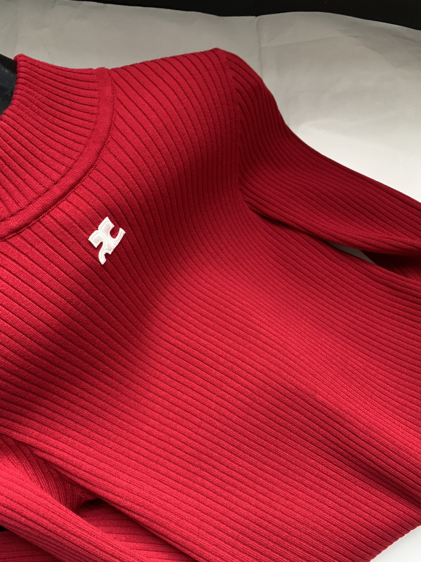 _dh99sPMzwOcl7khTqQtsS_VWIDPdxOxqRilnSZA