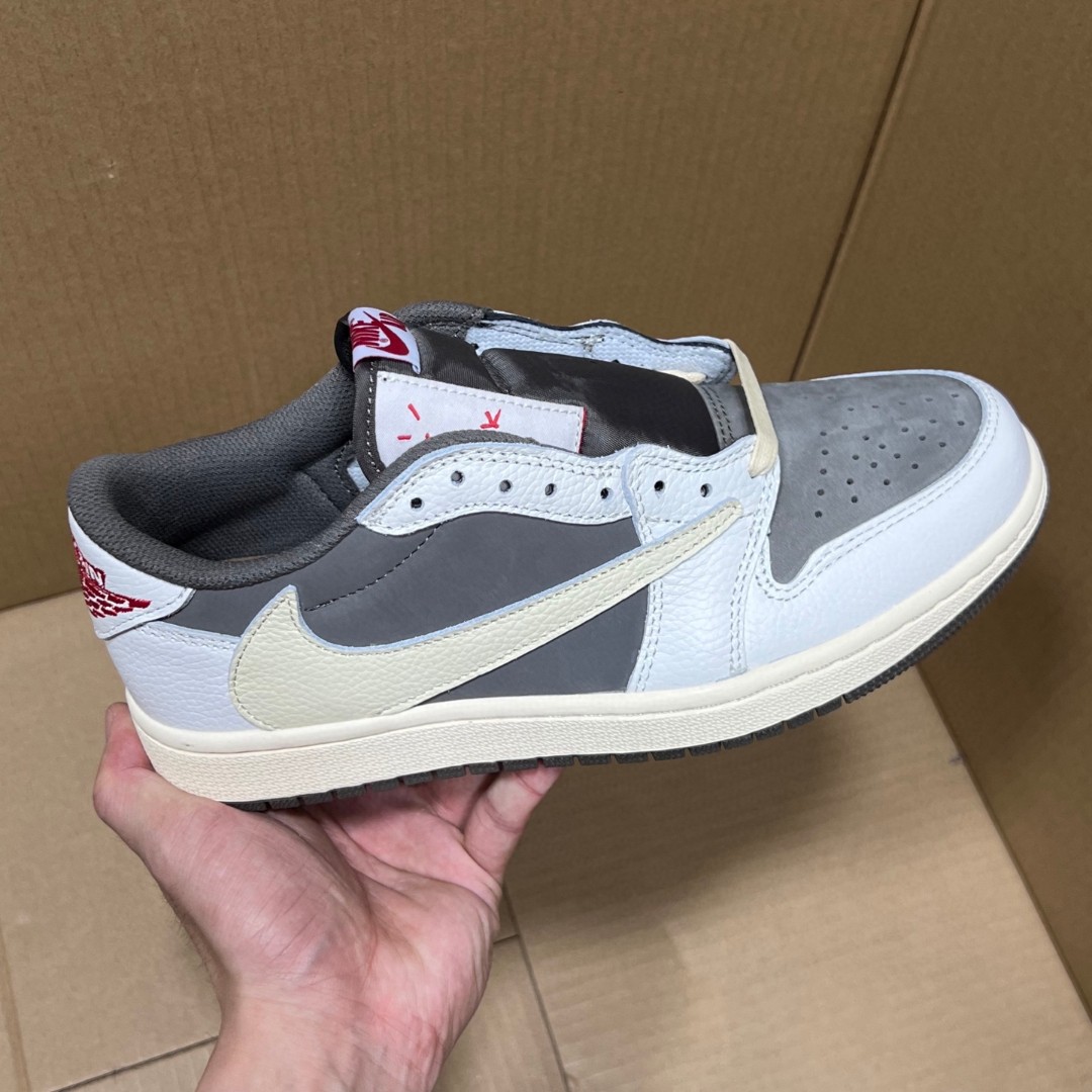 Air Jordan 1 Low OG SP Travis Scott Reverse Mocha Shoes Sneakers 2 a1751314217336 8382