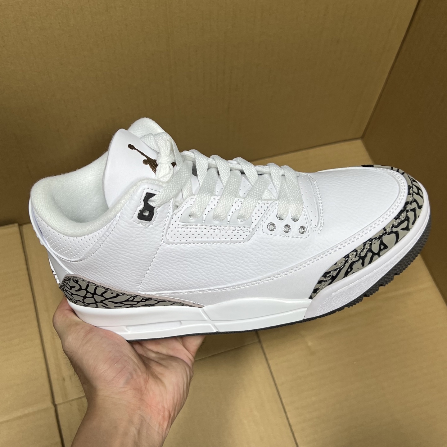 Jordan Retro 3 White Cement Reimagined Men's Shoes Sneakers 7 a1755206698432 4107