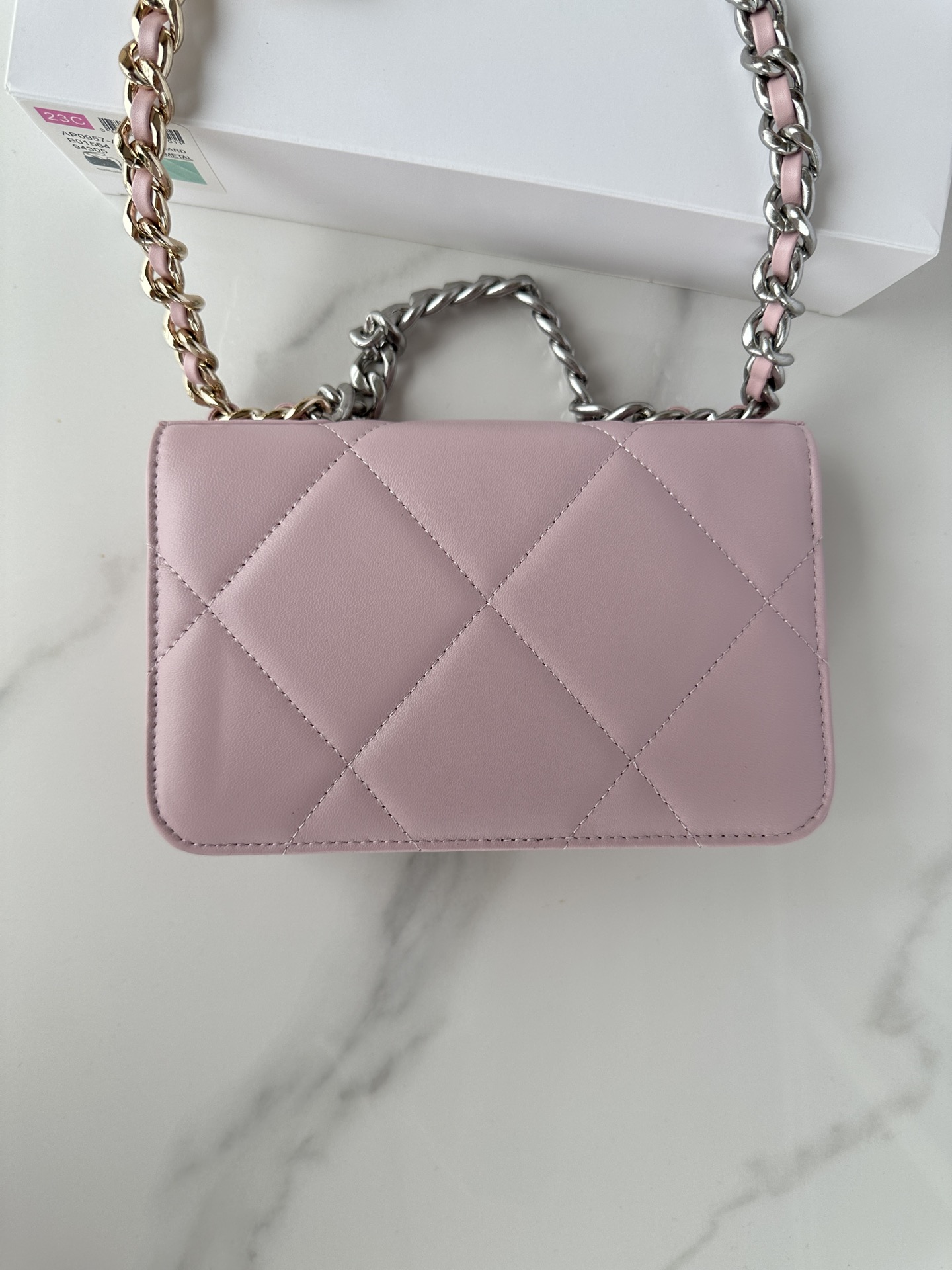 Chanel Luxury Designer Handbag Shoulder Bag in fine calfskin 3