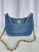 Chanel Cuir de vache 1 Chanel Cuir de vache