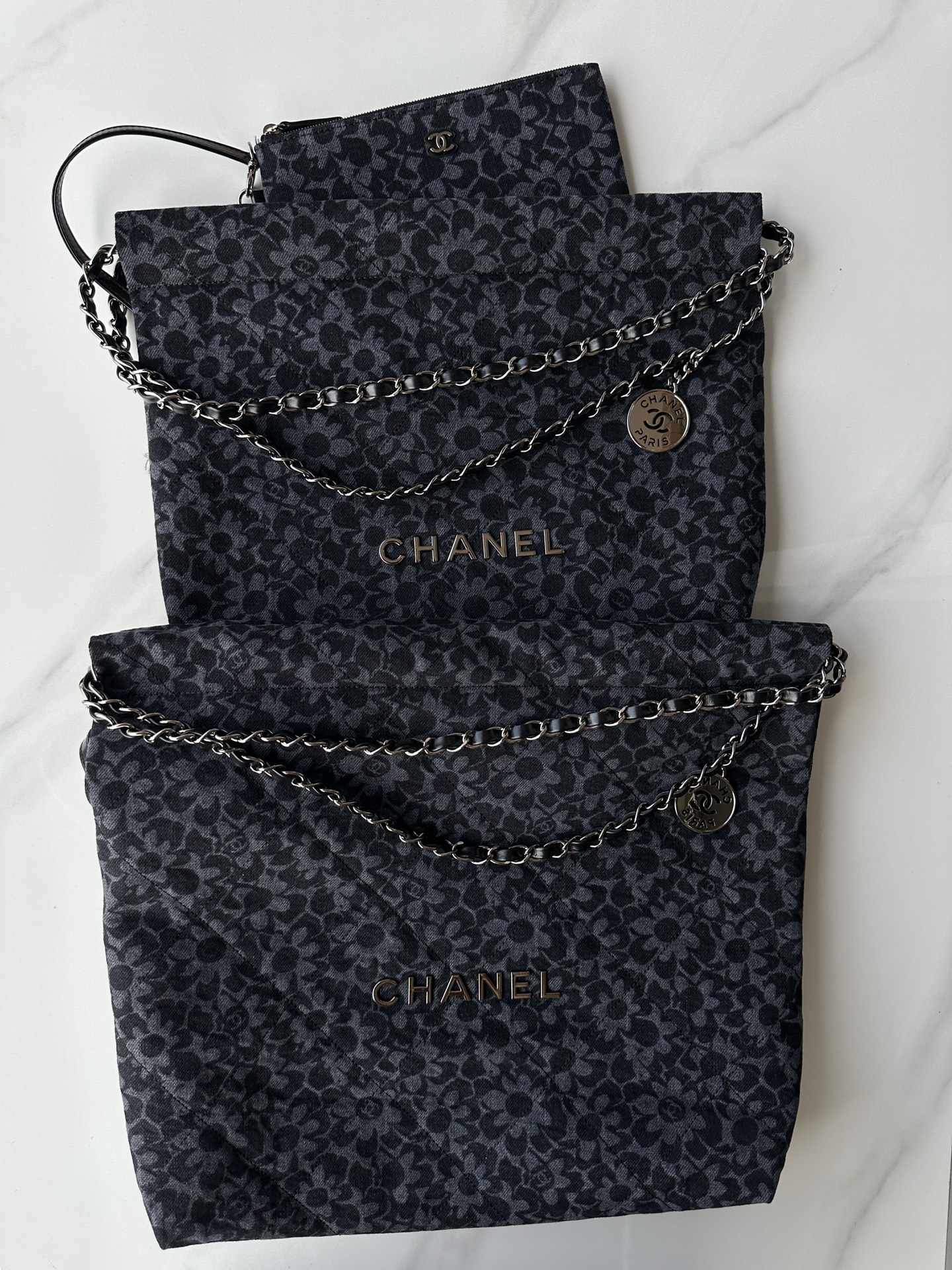 3260/32161 Denim negro con estampado