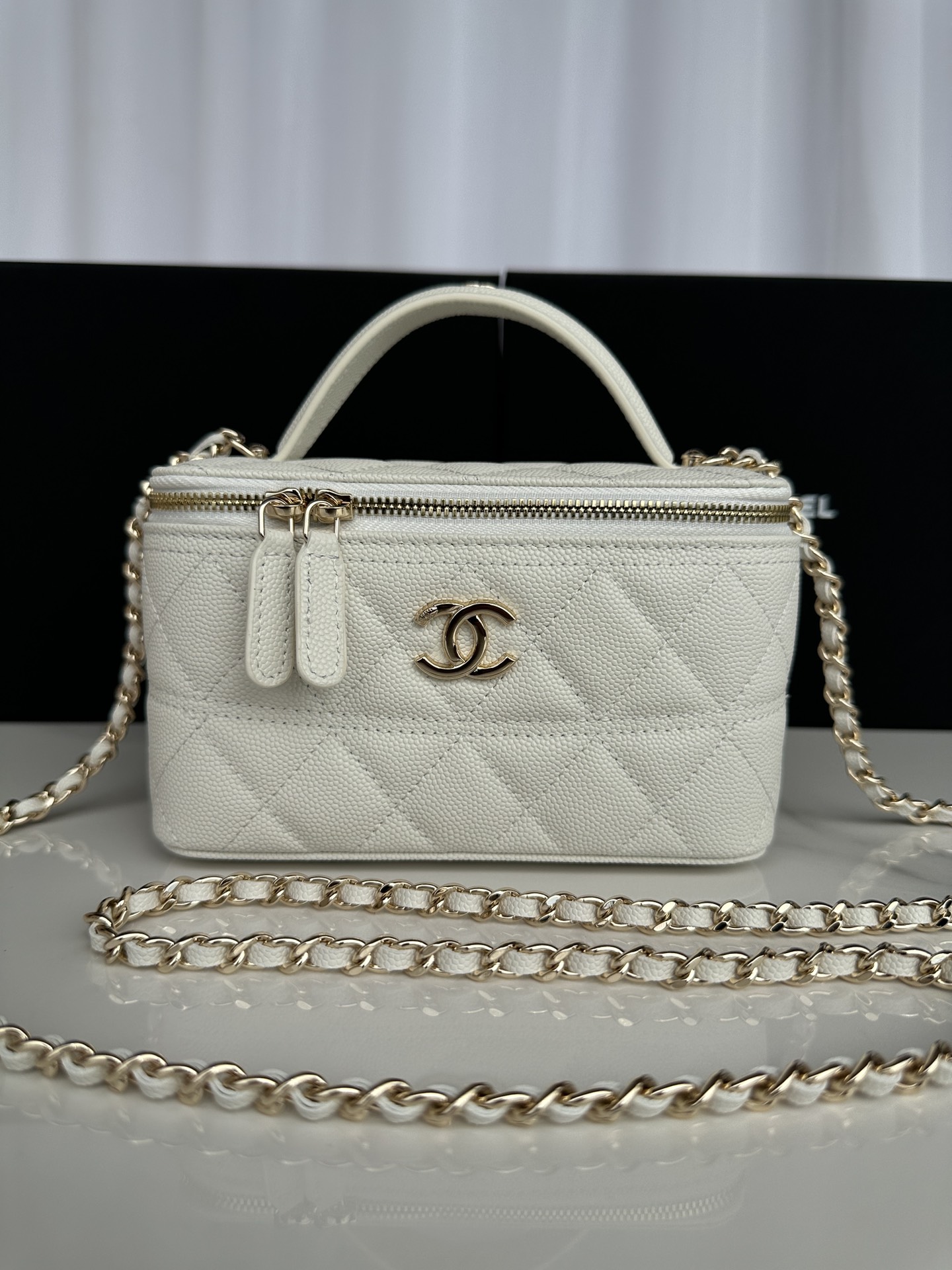 Marca: Chanel, Modelo: A, Descripción: Calidad de original, obra clásica, vanguardia de elegancia y estilo, nobleza que…