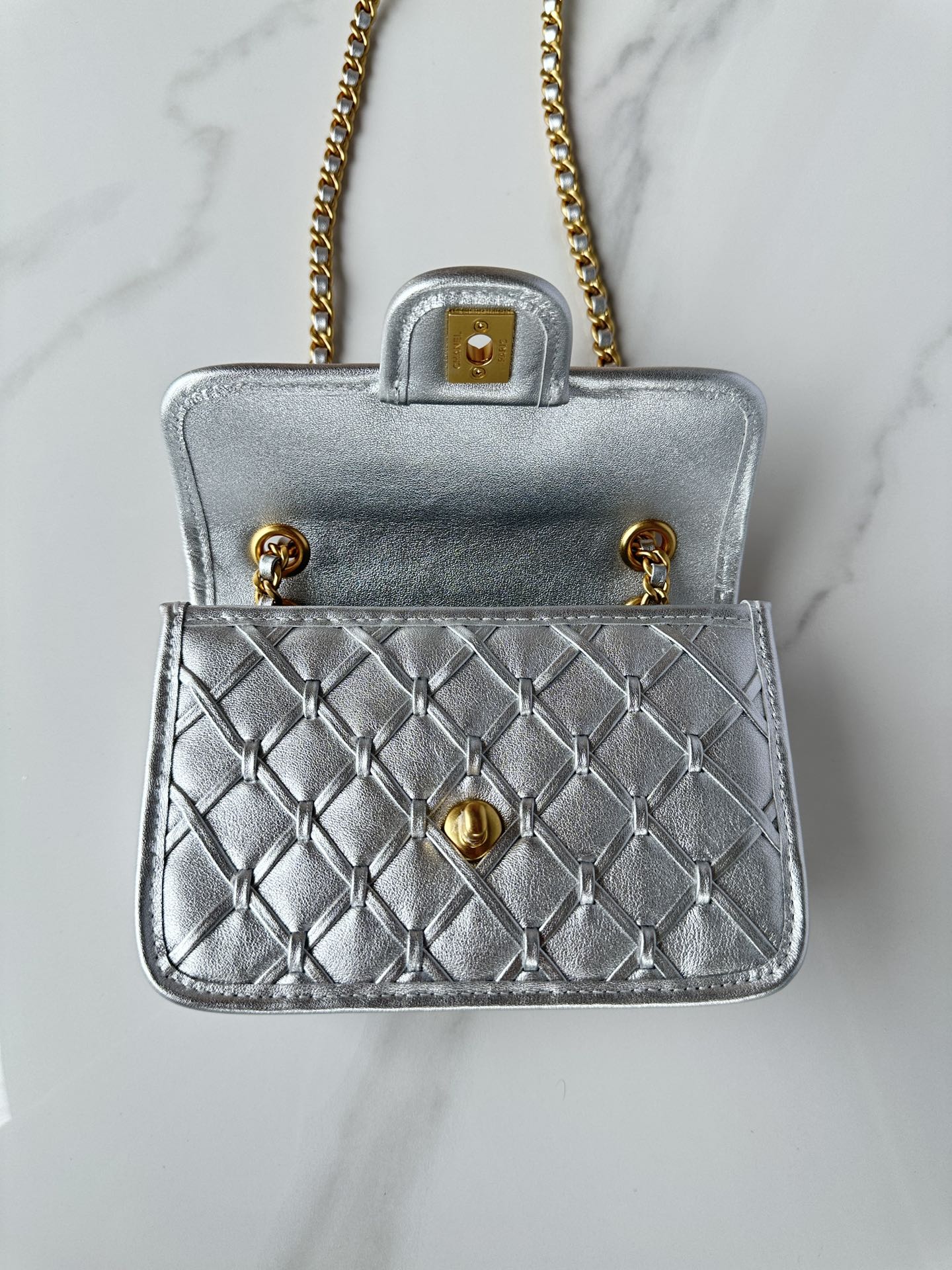 Chanell AS4797 Classic Flap Bag, 19cm, Genuine Leather Crossbody 8 i1747973138 9864 1