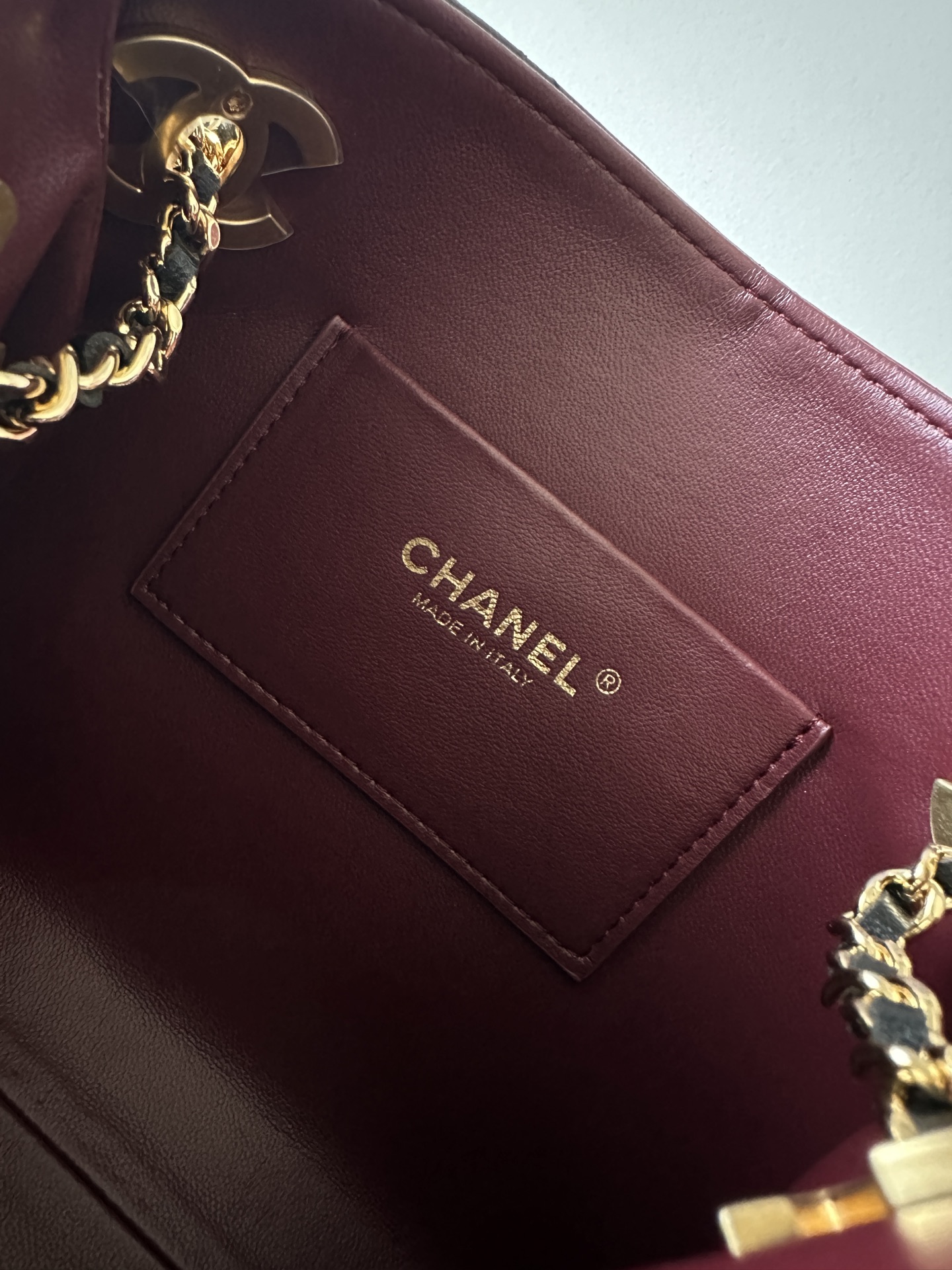 Chanel Style Leather Bag style reference detail image 7 from source 786001