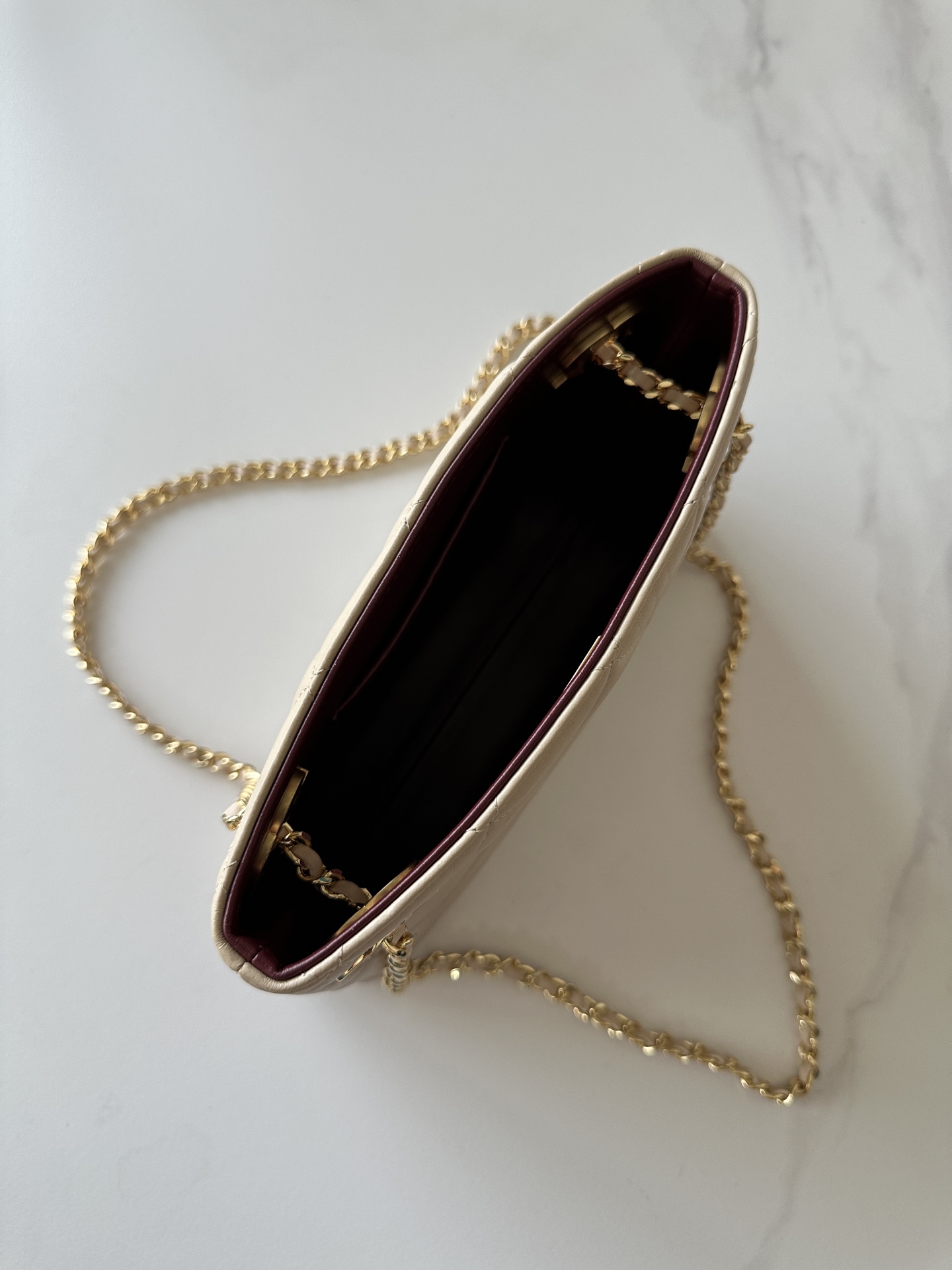 Chanel Style Leather Bag style reference detail image 4 from source 786002