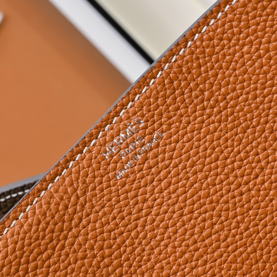 爱马仕（Hermès）奢华与永恒的设计 双面袋两面通用 简单低调 跟着心情换不一样的颜色🌈🌈🌈金棕/大象灰