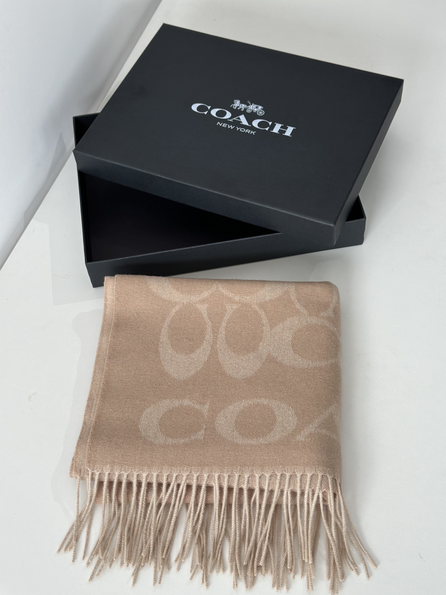 Coach ～纯原 coach 蔻驰 F76384围巾 C logo披肩也太 了吧 不仅有颜值还有品质