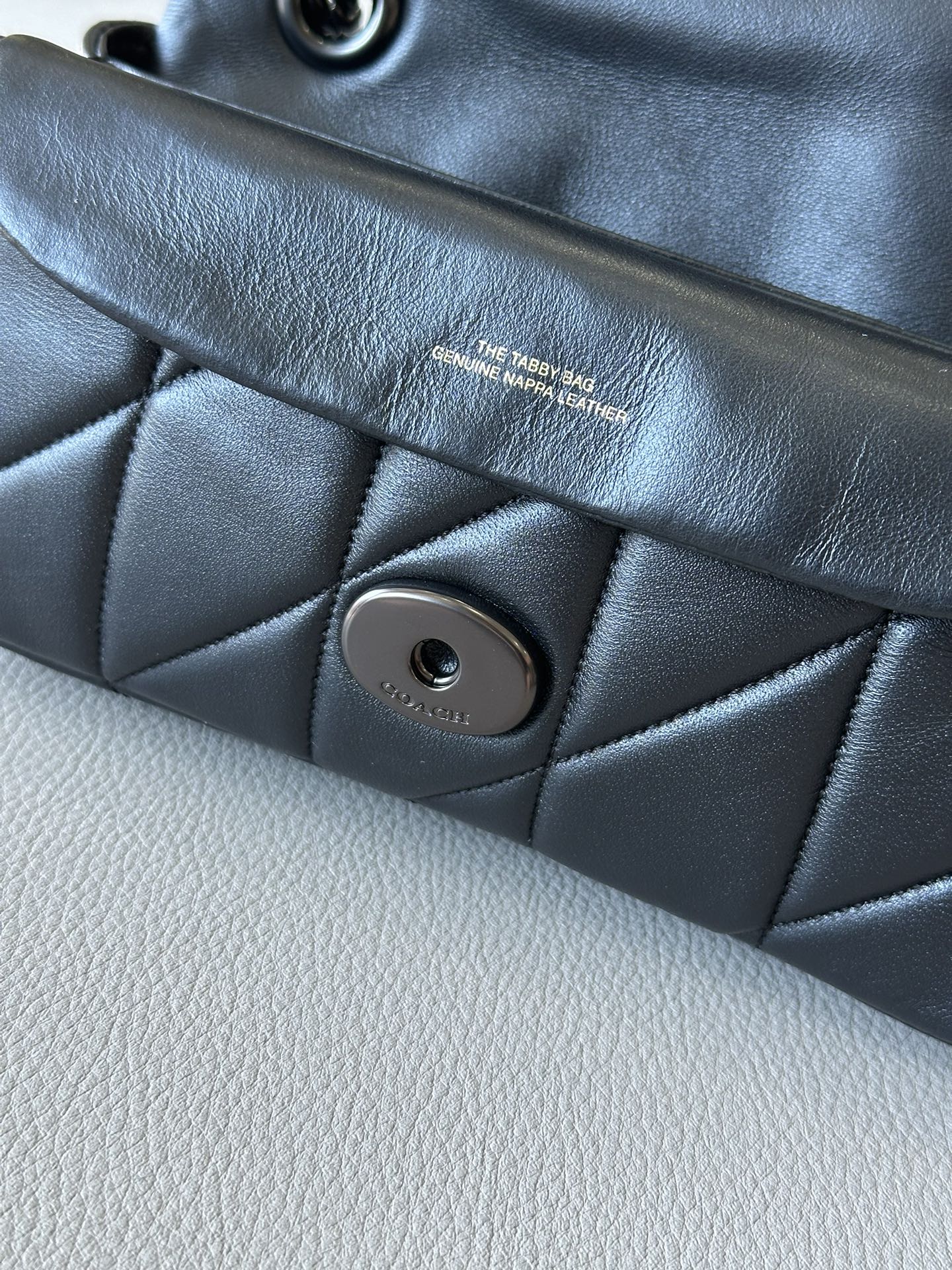 Coach ～ 货 Coach 蔻驰CP149 Quilting Tabby20系列单肩斜挎酒神包