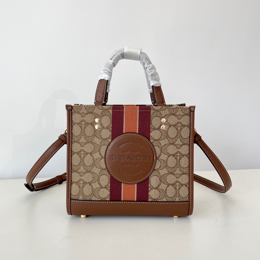 Coach 中秋特价清300 纯原蔻驰8417 条纹和COACH贴饰DEMPSEY 22号托特包