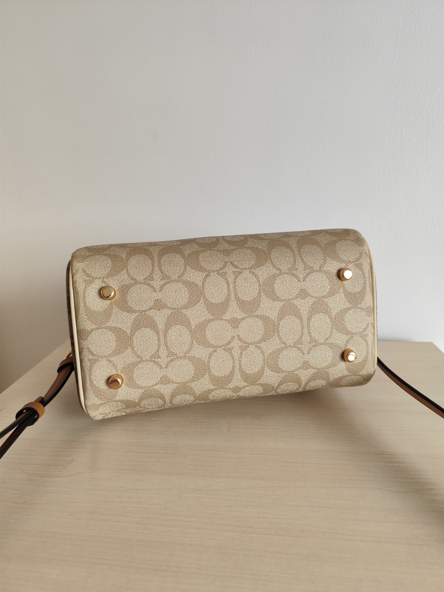 Coach ～纯原coach蔻驰CS185 rowan系列新款配色 焦糖奶茶双拼大号波士顿 枕头包