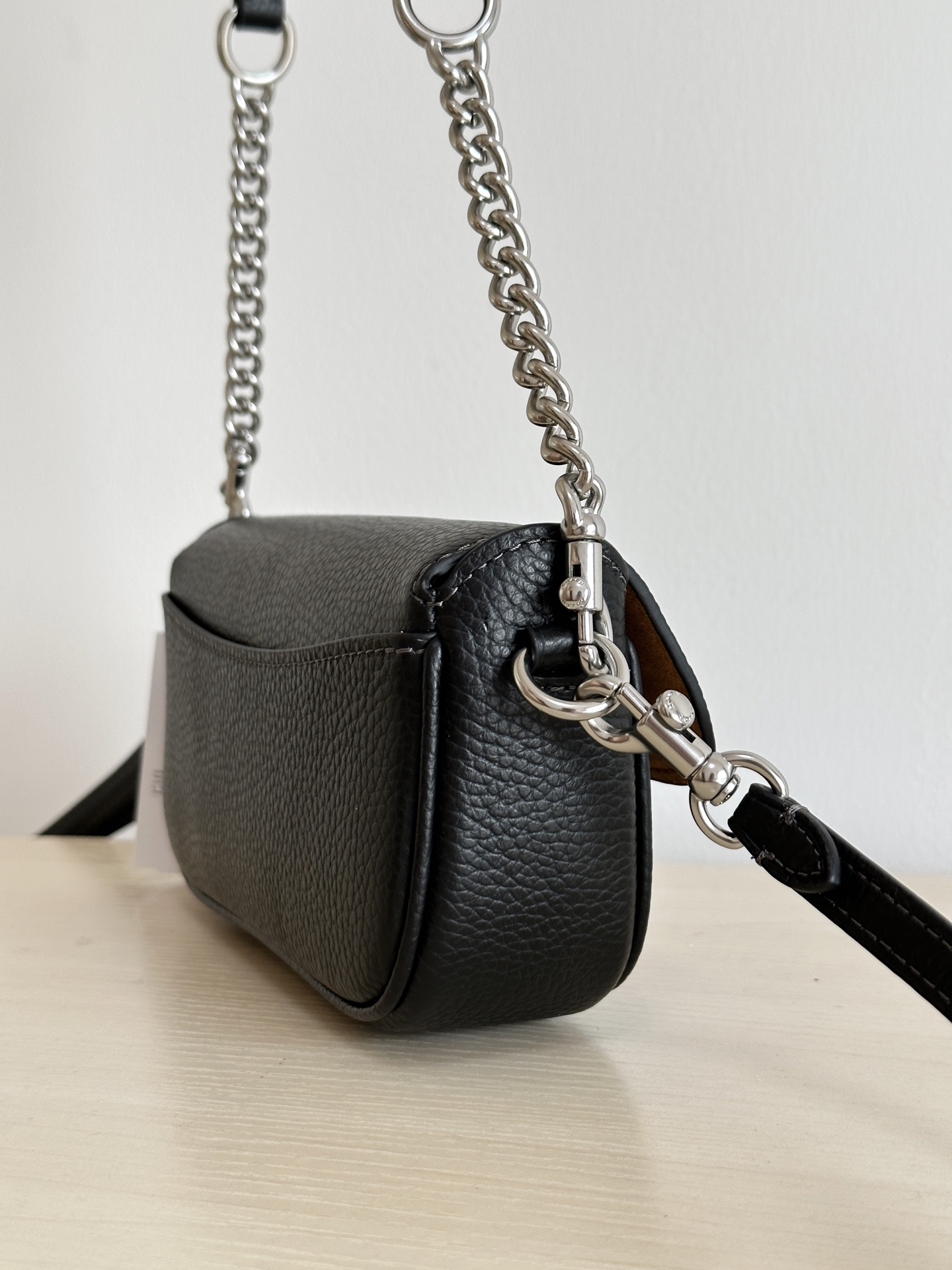 Coach ～纯 Coach蔻驰 CAN72 Hailey系列法棍包 腋下包 这个系列真的被惊艳到了