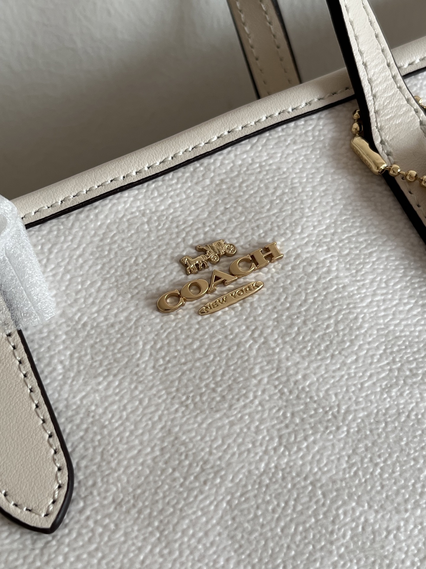 Coach ～纯原 Coach蔻驰 CW032 迷你City托特 设计简约 C字料搭配牛皮材质