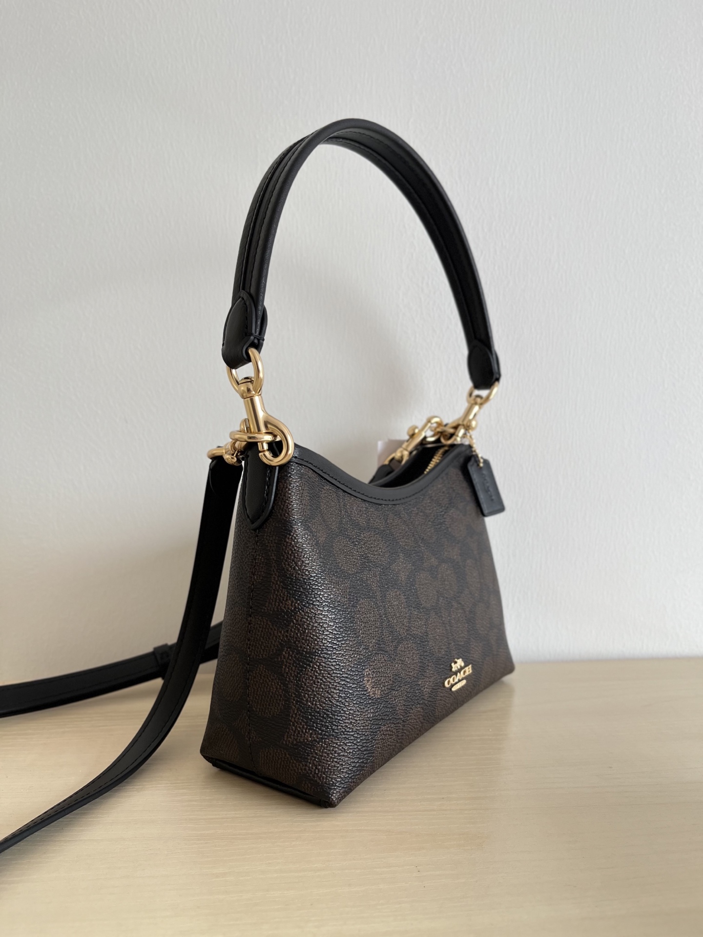 Coach ～￼ 纯原Coach蔻驰 CBH15 Mini laurel系列流浪包 单肩斜挎包