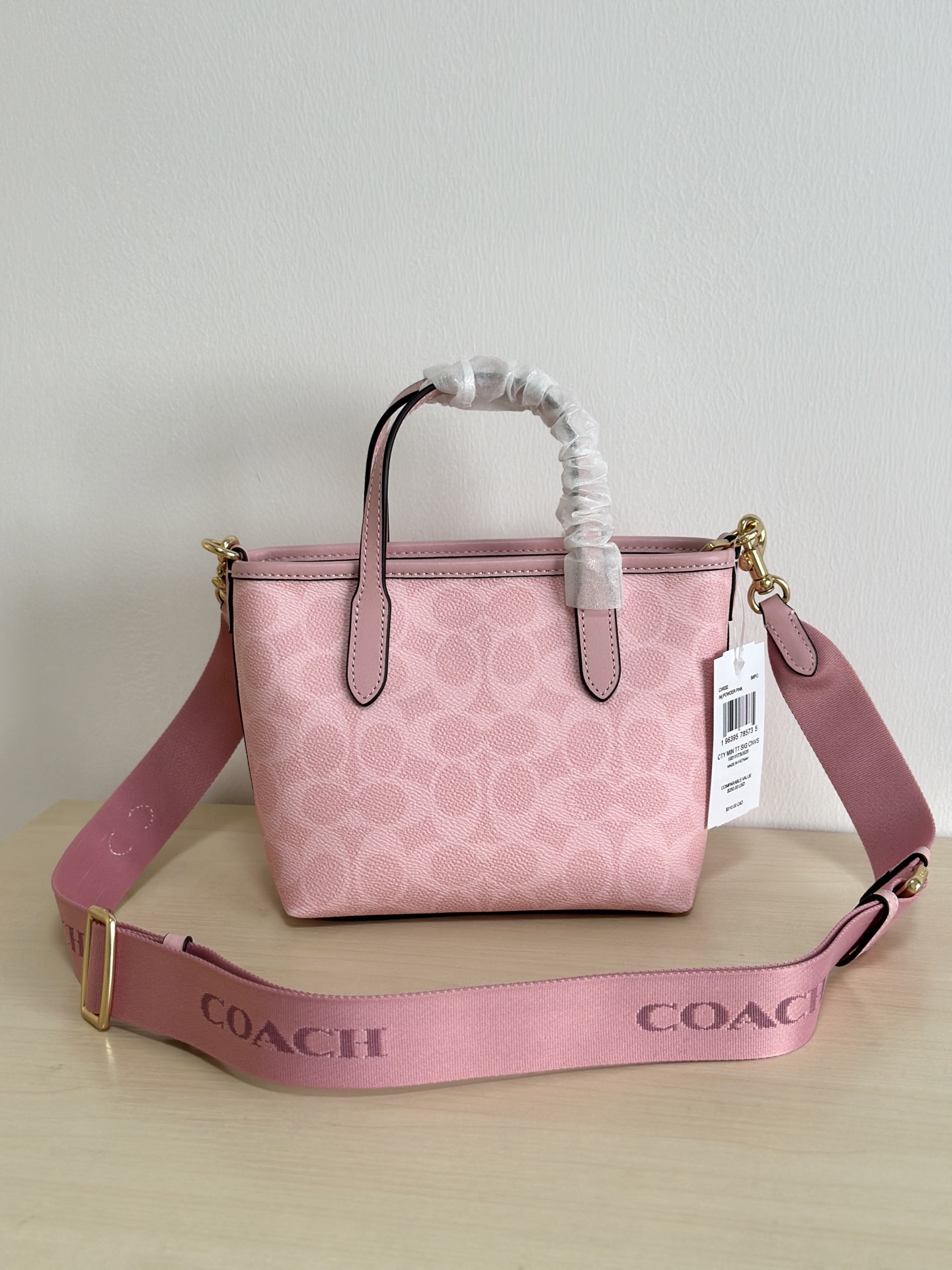 Coach ～纯原 Coach蔻驰 CW032 迷你City托特 设计简约 C字料搭配牛皮材质
