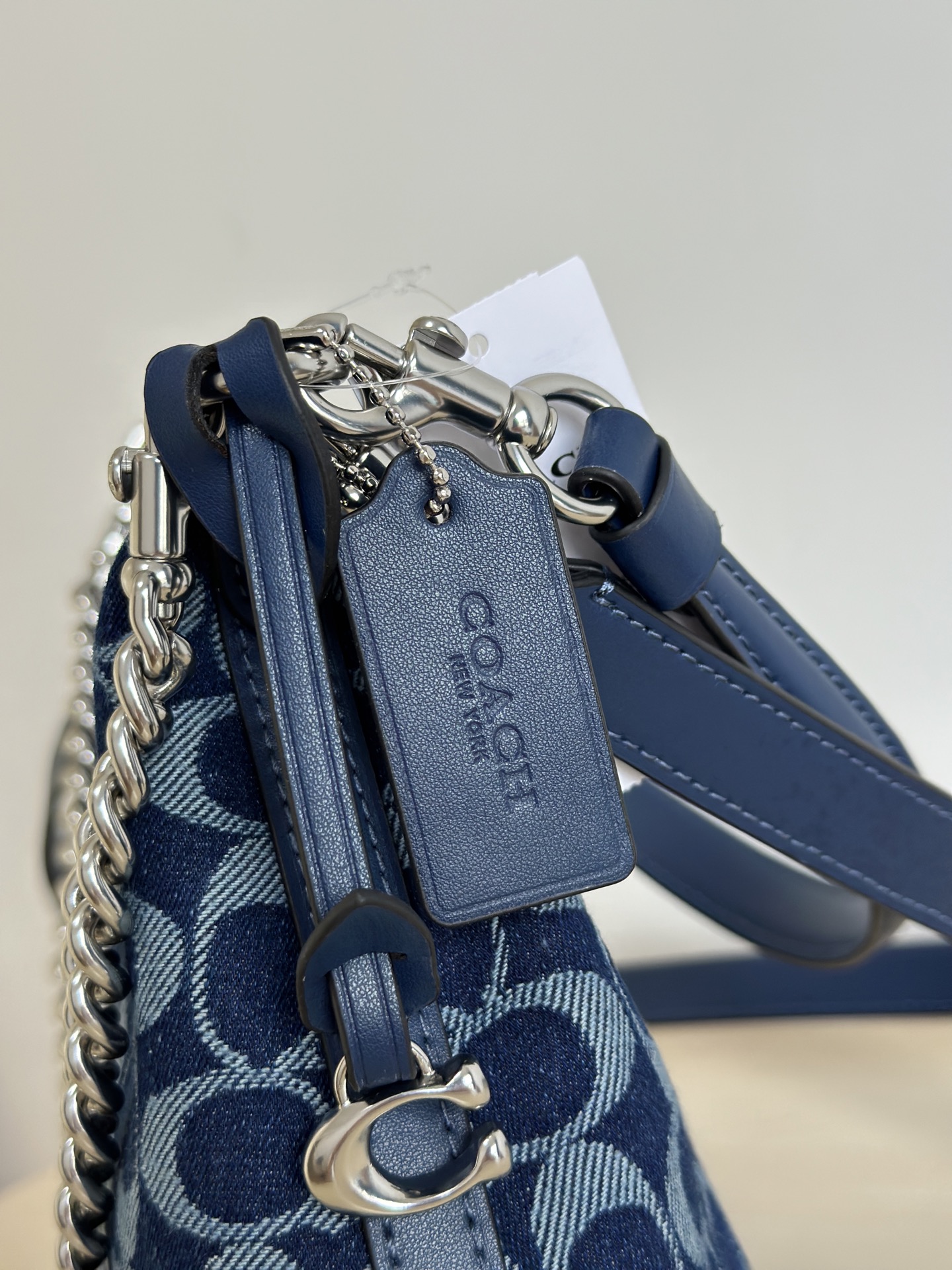 Coach 纯原Coach蔻驰 CAM27 Juliet朱丽叶系列丹宁香布蕾流浪包 三肩带设计
