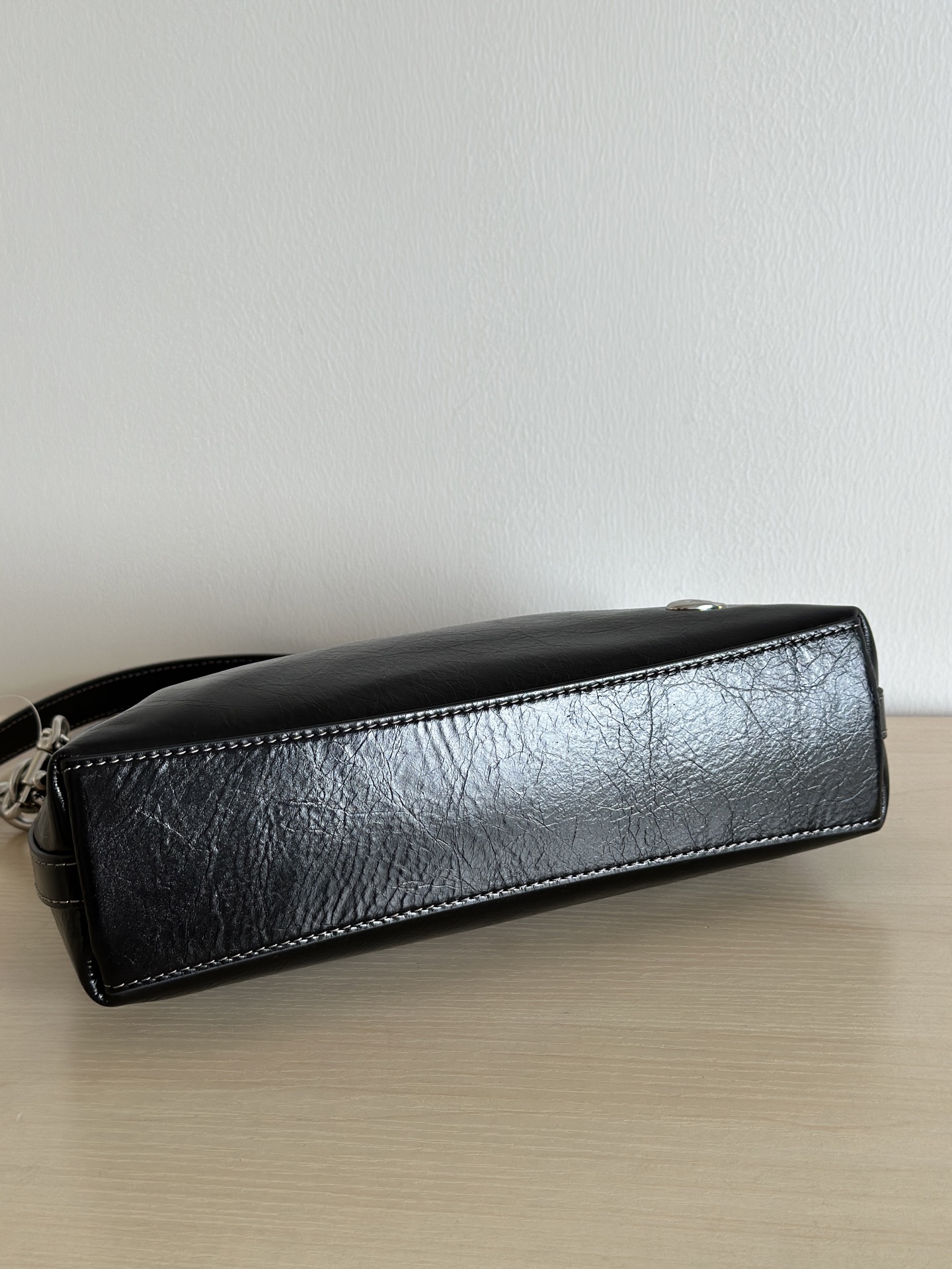 Coach 纯原Coach蔻驰 CAD75 Juliet朱丽叶系列油蜡皮流浪包 三肩带设计 多种自由搭配背法