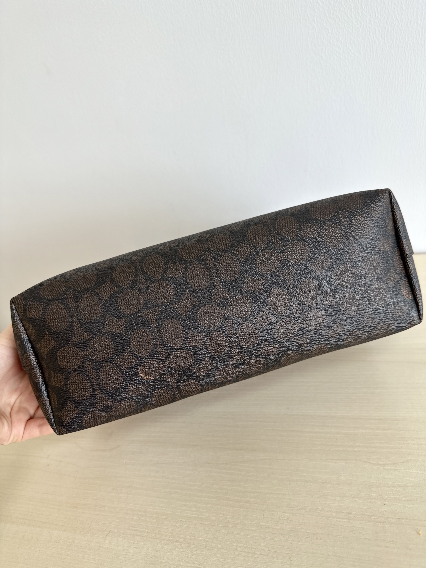 Coach ～黑咖色细节纯原 COACH 蔻驰CBT20 Zip top Tote 30新款拉链托特