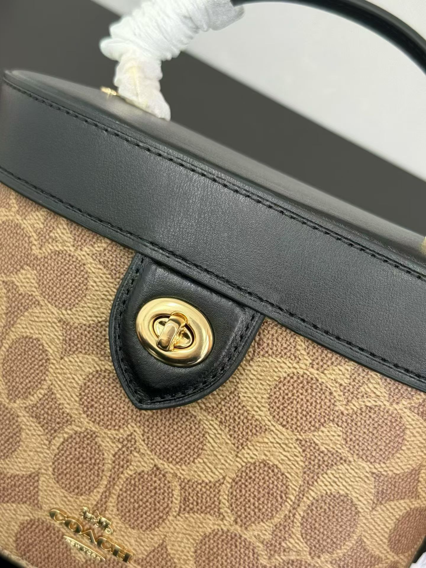 Coach ～原Coach蔻驰 CBQ35 Kay20系列新款盒子包化妆包 代购级别 最新款化妆包