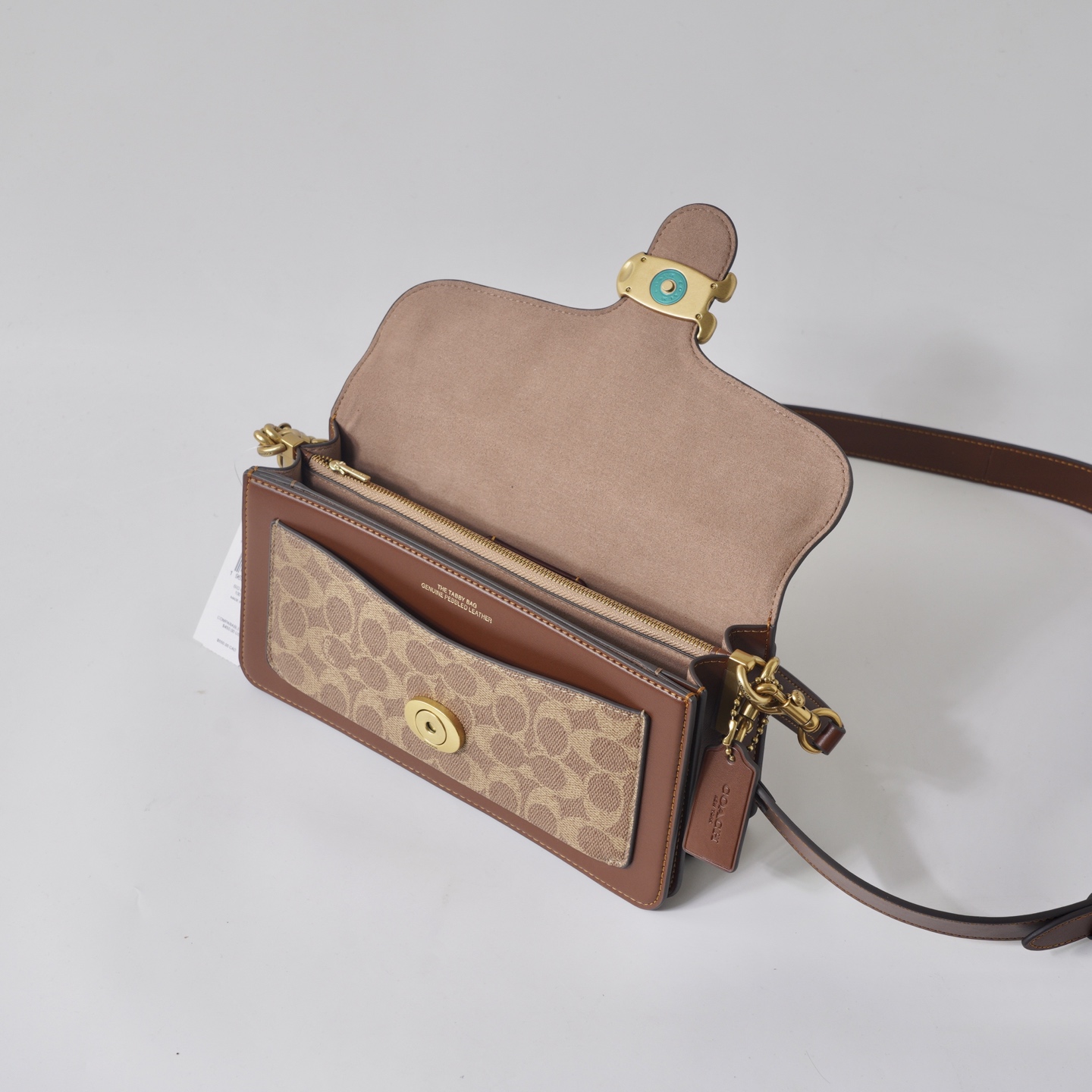 Coach 纯 Coach蔻驰 新酒神包 CI032 TABBY 26号单肩包 吴谨言同款全新Tabby肆意出型