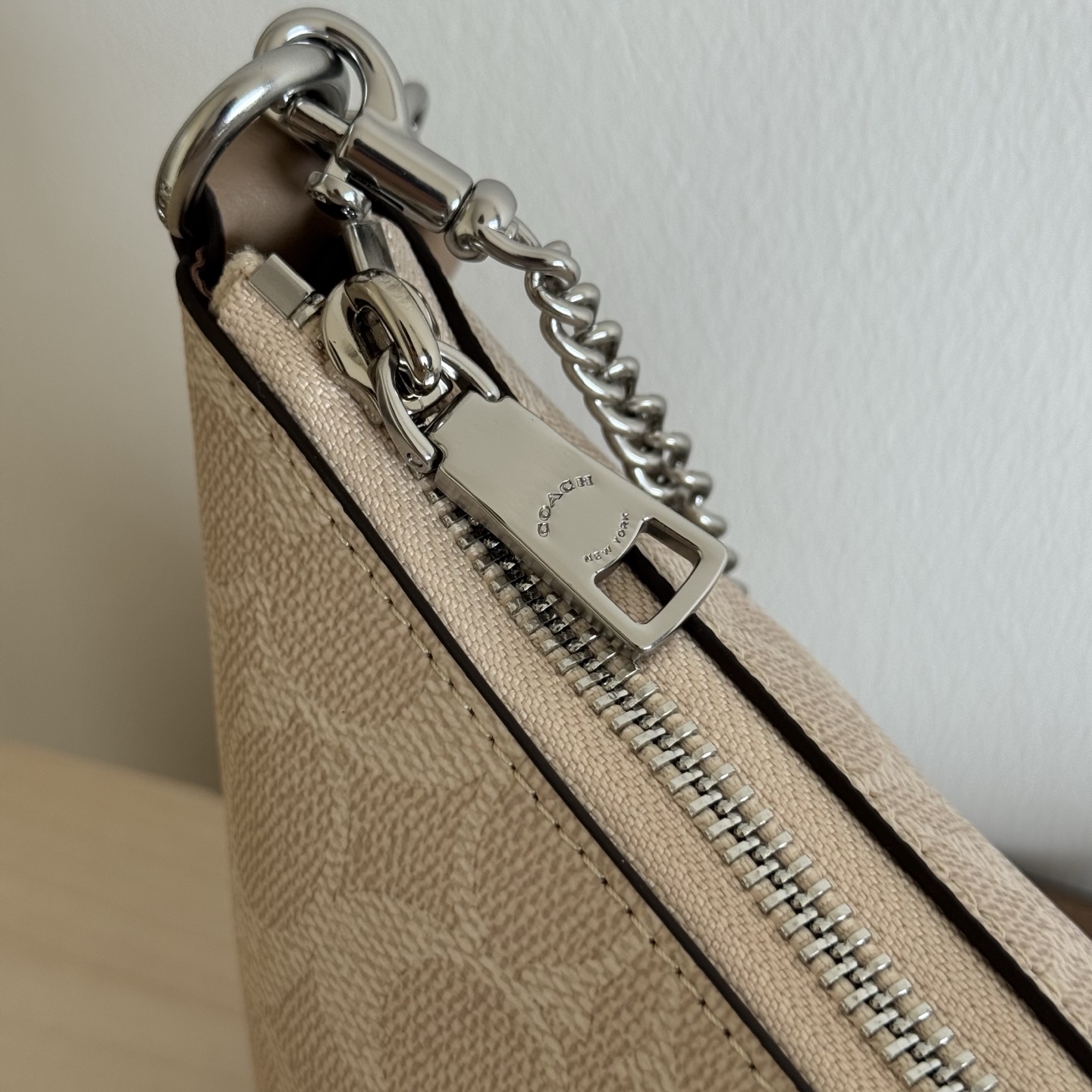 Coach 纯原Coach蔻驰 CEK80 三月新品Caitlin系列腋下斜挎包