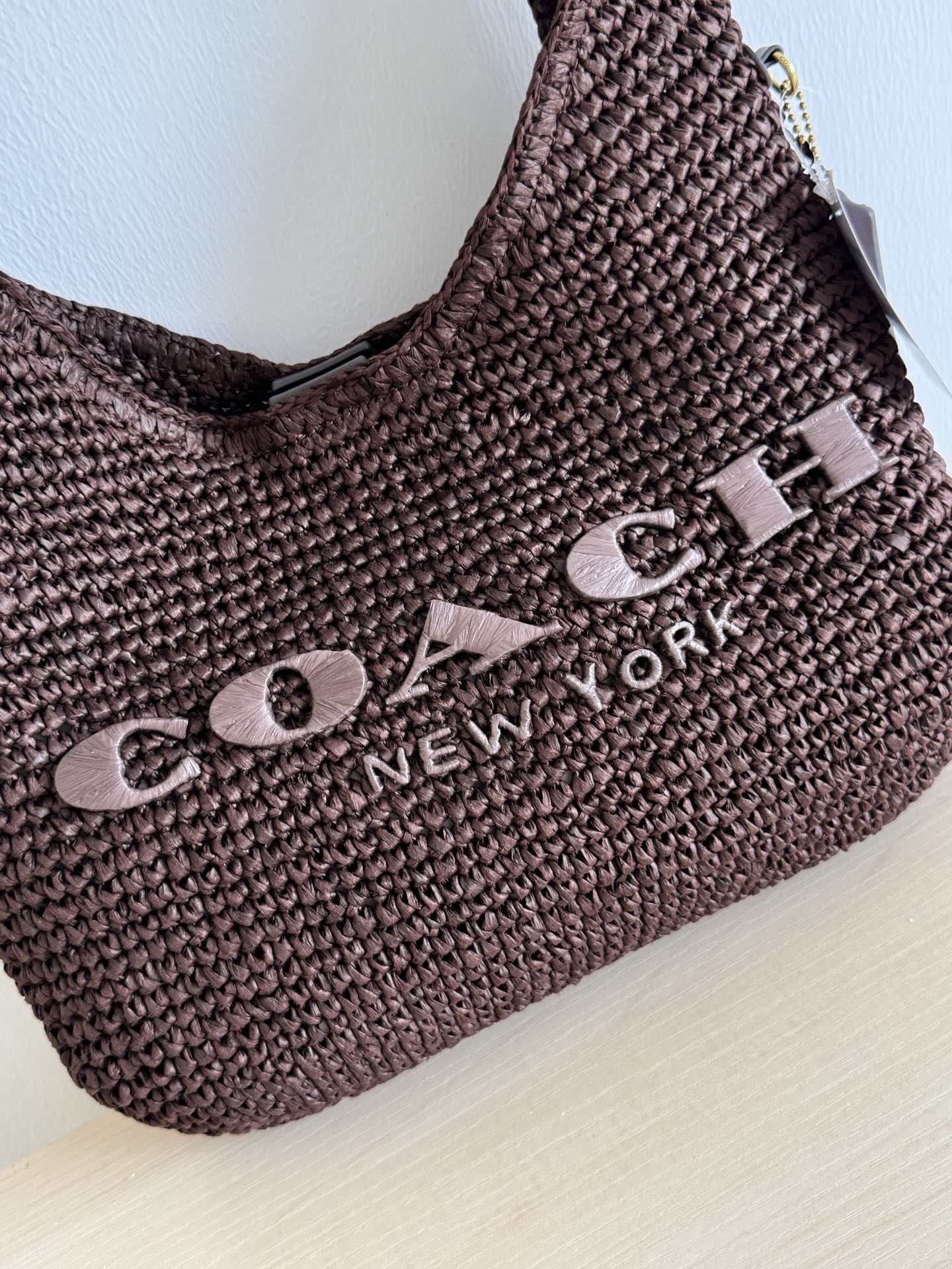 Coach Coach蔻驰 CDU75 新款草编腋下包 天然拉菲草材质编织 自带度假松弛感