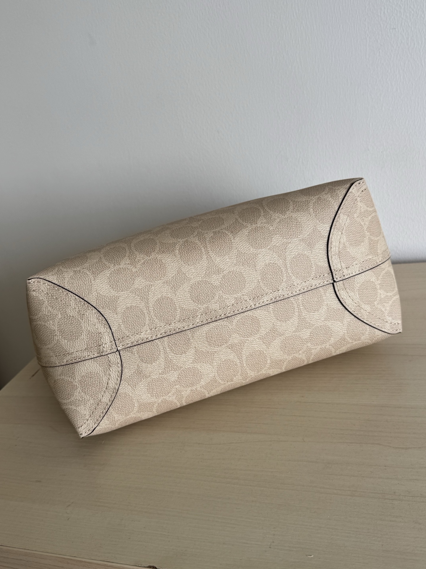 Coach 纯原Coach蔻驰 CDX82 City26系列中号托特包购物袋 最新版本 双面贴合工艺