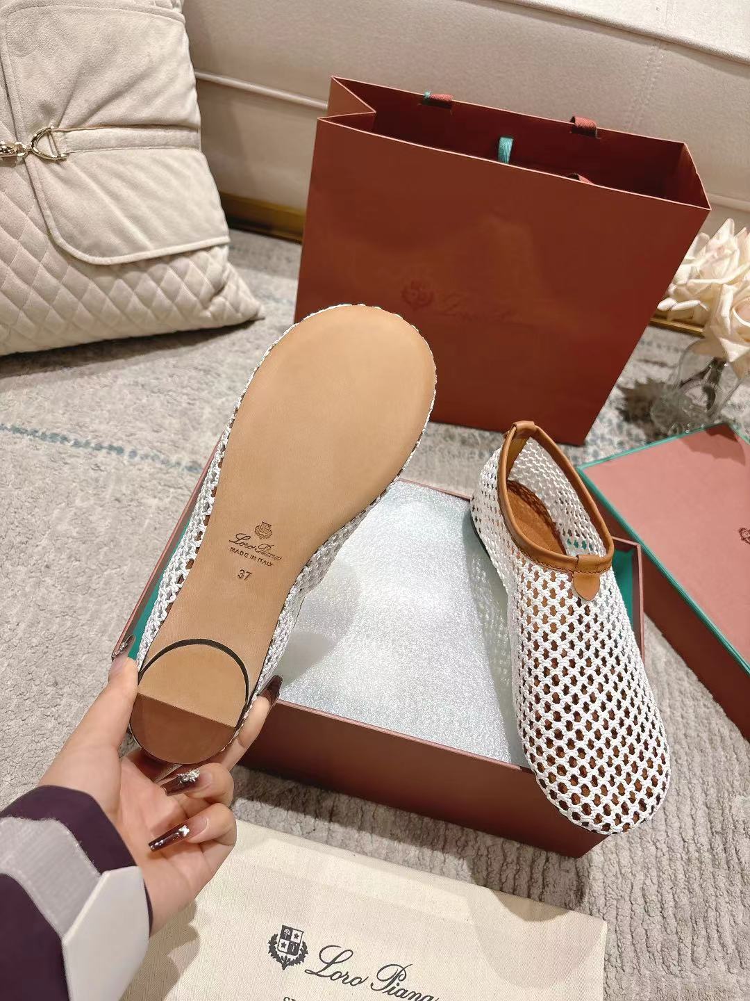 2025 High Fashion Ballet Shoes: Lightweight, Comfy, Stylish Retrofitting Design - 图片 3