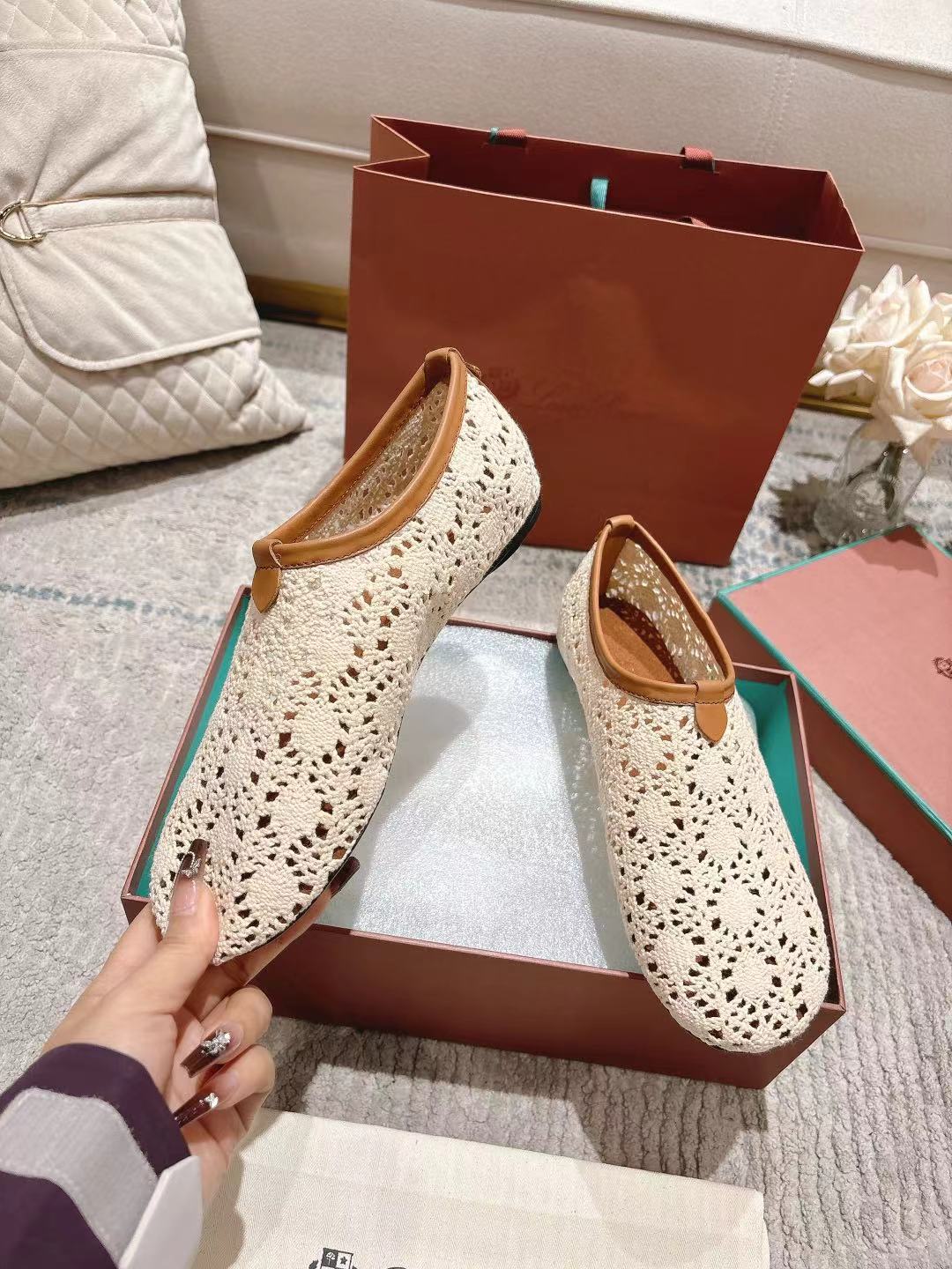 2025 Trendy Ballet Shoes: Lightweight, Comfy, Generous, Sweeting Process Retrofitting. - 图片 2