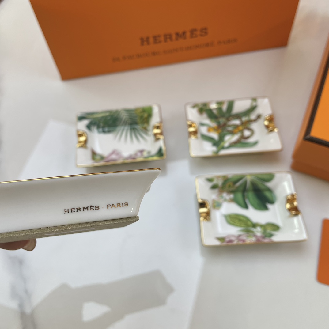 爱马仕 Hermès 高定典藏名品高定成衣时装外套连衣裙衬衫T恤 #FFA6D840 4