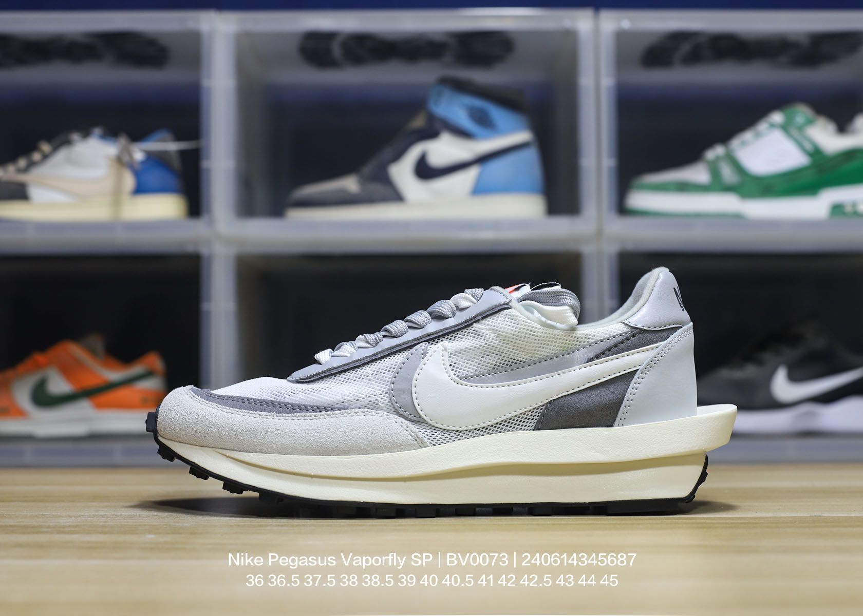 Nike/耐克 正确3D打印效果重影钩子,中底嵌入超轻发泡EVA缓震材质,双层进口无味切片打磨组合鞋底❗重磅来袭,日式解构美学联名Sacai x Nike Pegasus Vaporfly SP改良华夫马拉松解构设计前卫变形三层底休闲慢跑鞋 BV0073 类型:男女鞋 编码:240614345.687