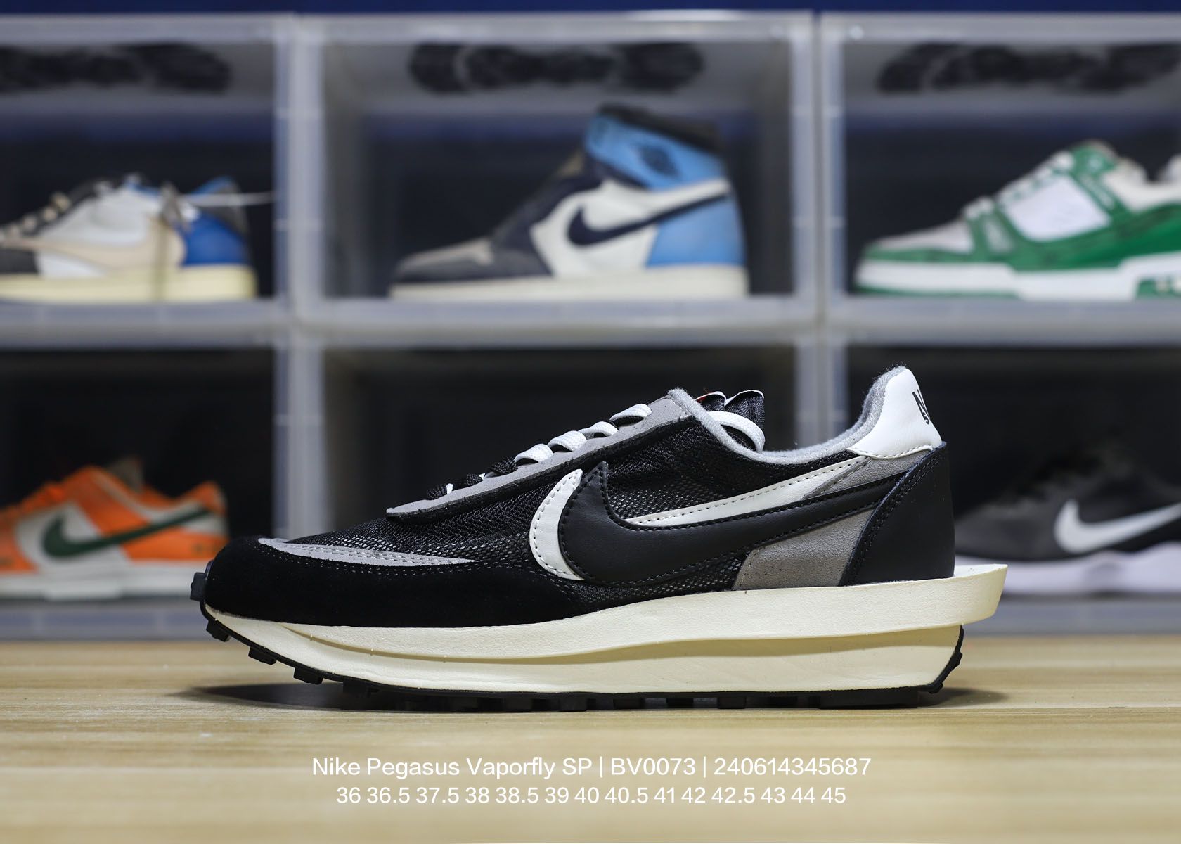Nike/耐克 正确3D打印效果重影钩子,中底嵌入超轻发泡EVA缓震材质,双层进口无味切片打磨组合鞋底❗重磅来袭,日式解构美学联名Sacai x Nike Pegasus Vaporfly SP改良华夫马拉松解构设计前卫变形三层底休闲慢跑鞋 BV0073 类型:男女鞋 编码:240614345.687