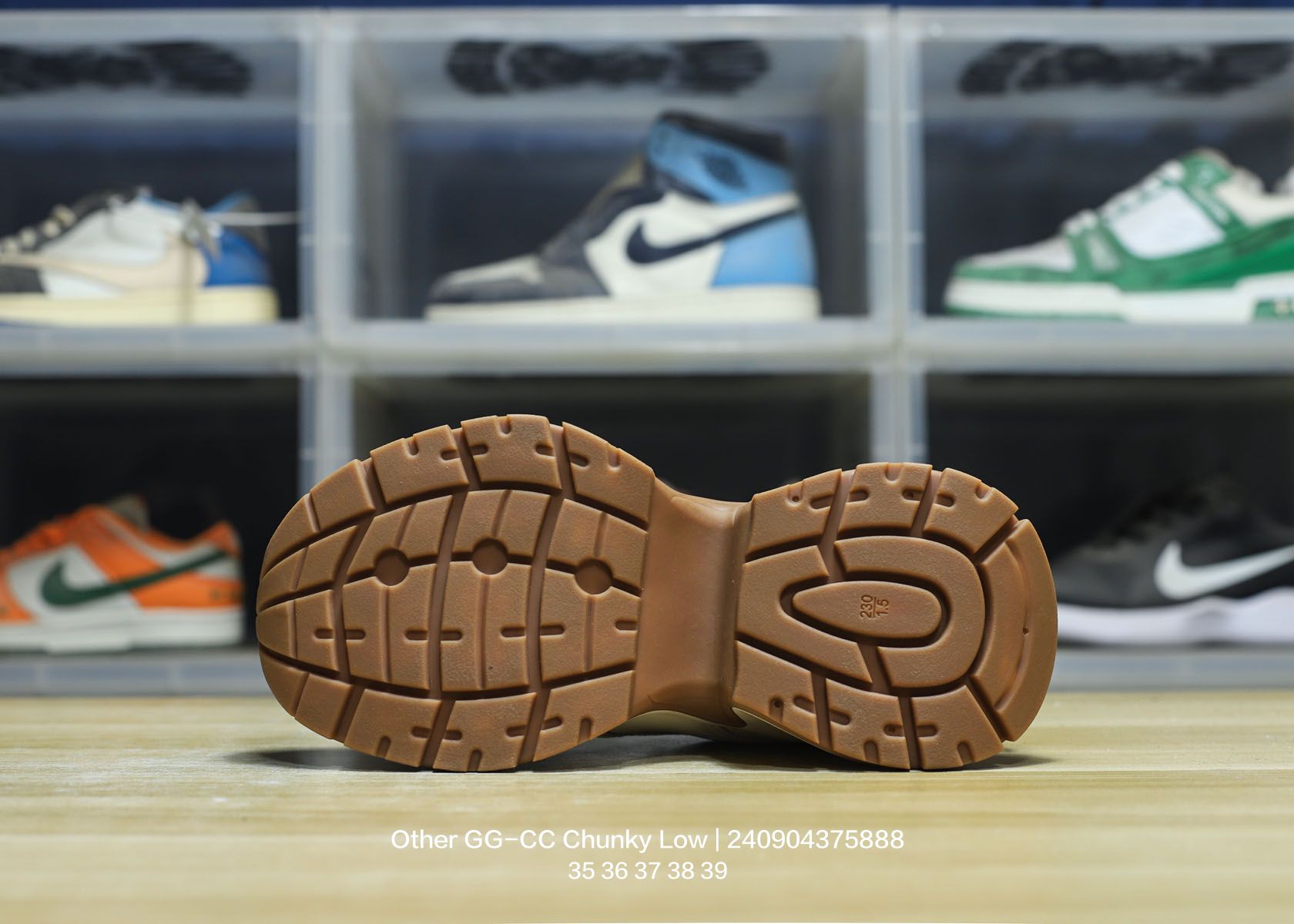 Eco-Friendly Chunky Low Female Shoes with Stinking Sea Glass Shoe Pads - 图片 5